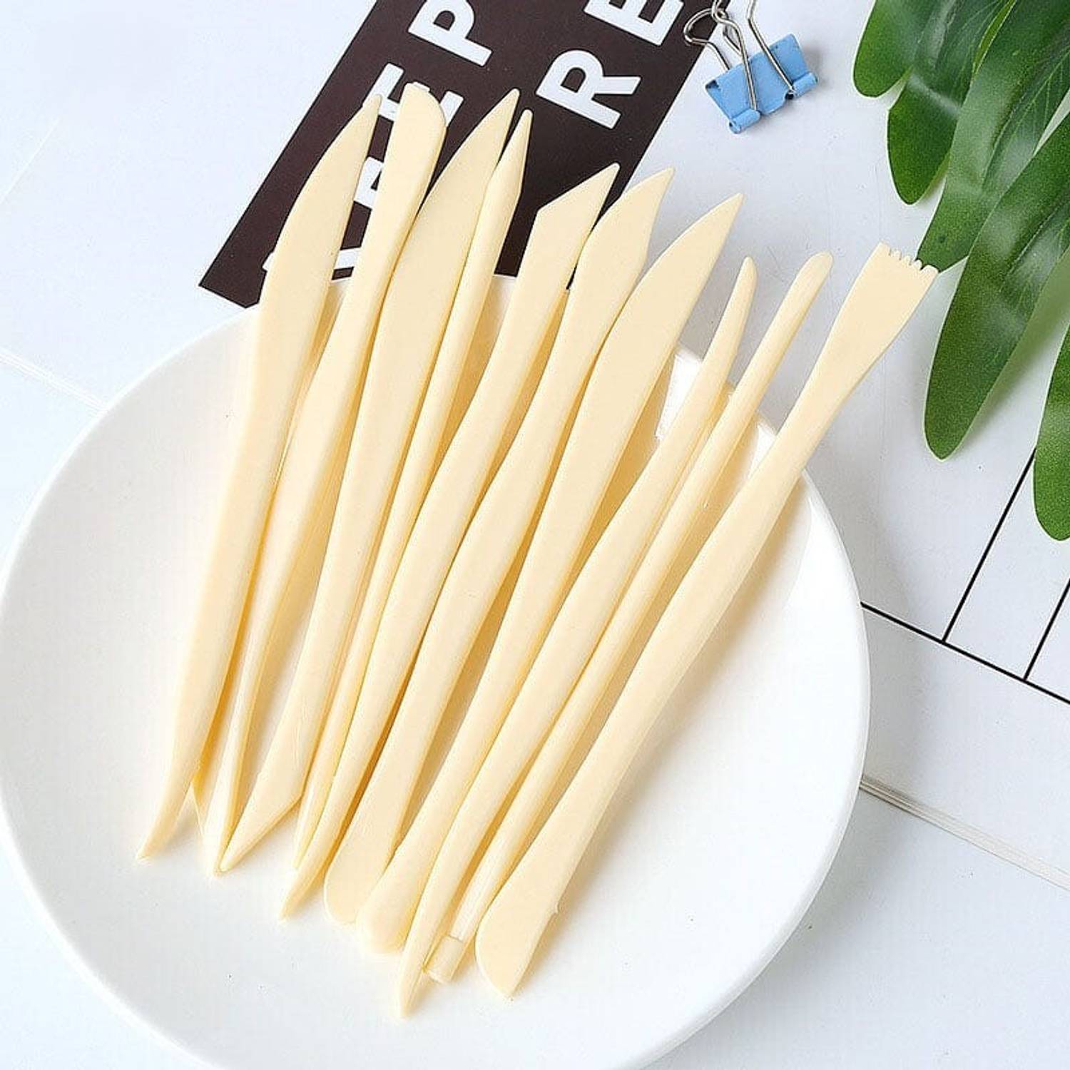 BOLT BEE 10Pc Clay Tool Plastic Cream Color (10Pct) (Contain 1 Unit) Engraving Set