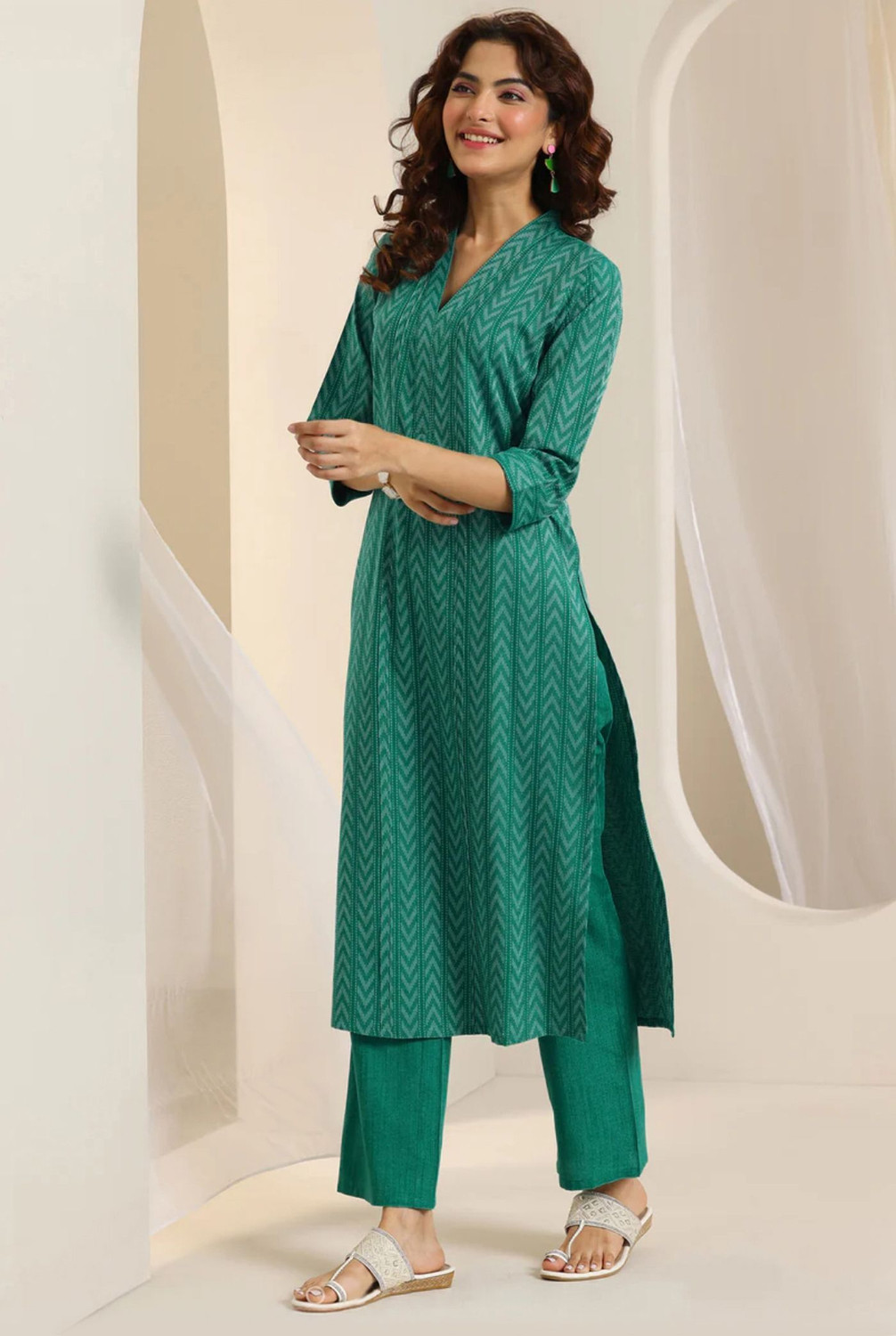 Image of Madarwa Women Kurta Pant Dupatta Set