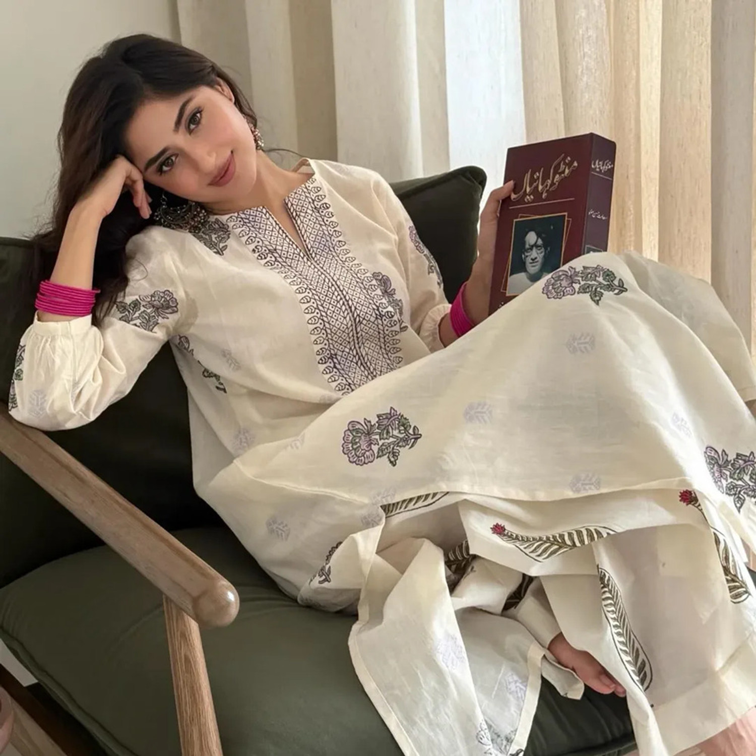 Image of Gosriki Women Kurti Pant Set