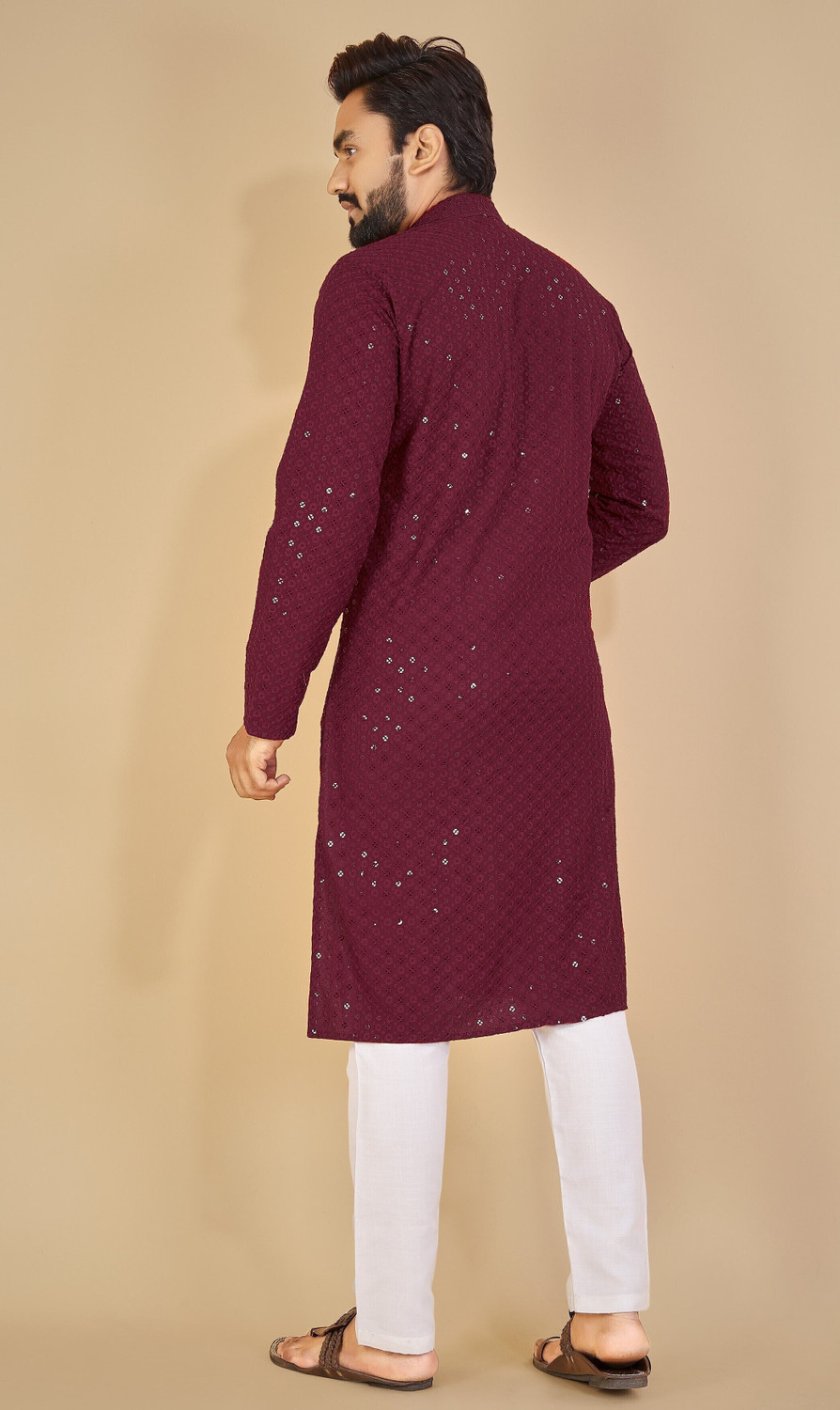 Image of MENSKURTA Men Embellished Straight Kurta