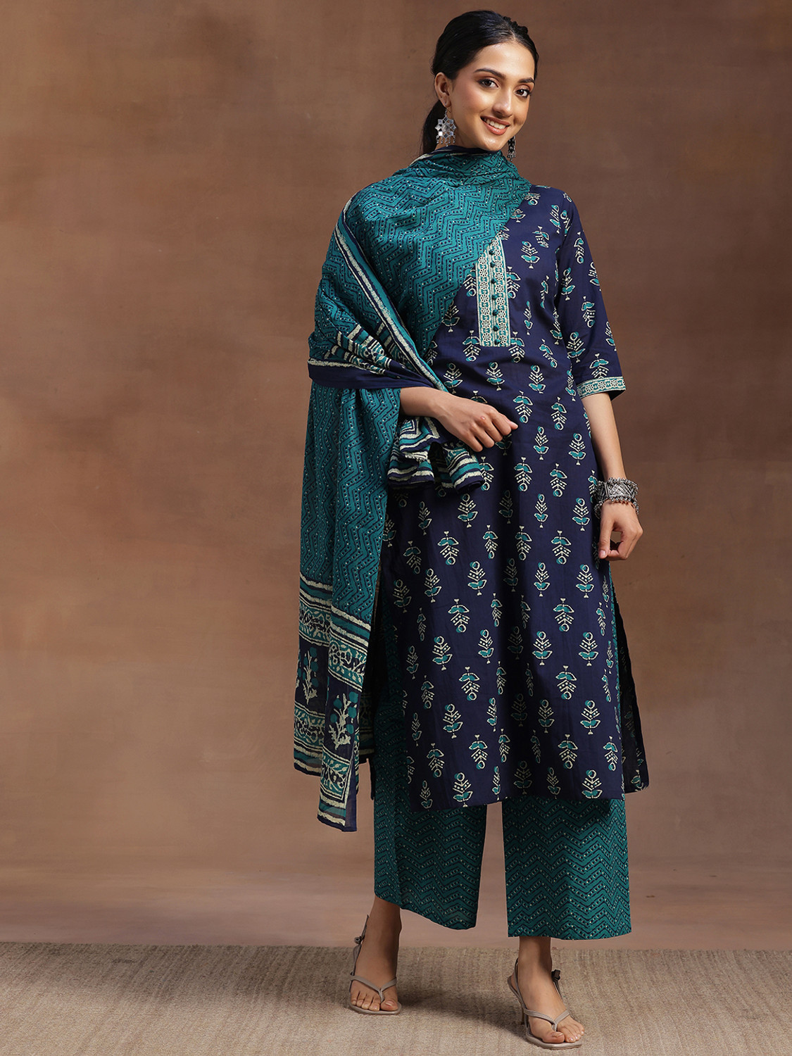 Image of LIBAS Women Cotton Blend Kurta Palazzo Dupatta Set