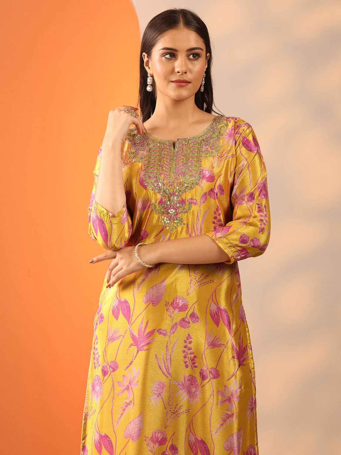 Image of LIBAS Women Kurta Pant Dupatta Set