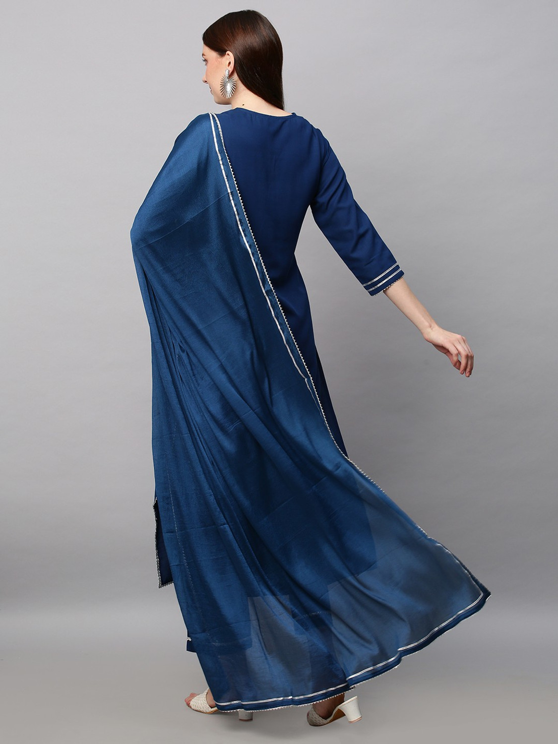 Image of Gosriki Women Kurti Pant Dupatta Set