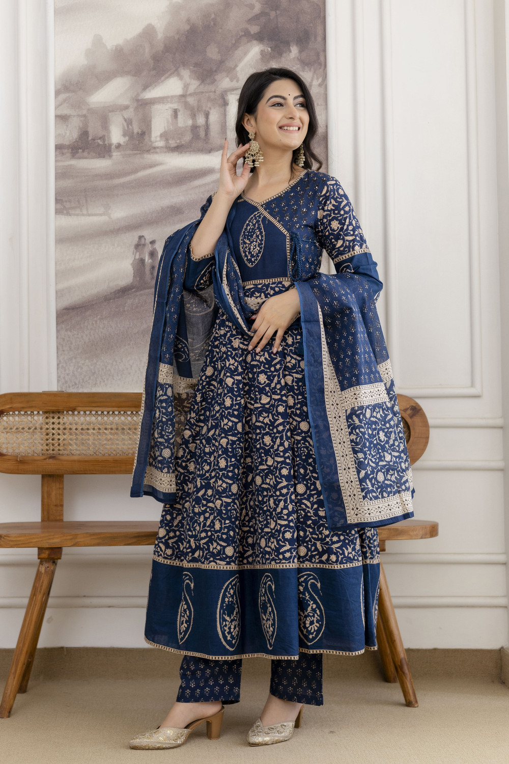Image of berrylicious Women Kurta Pant Dupatta Set