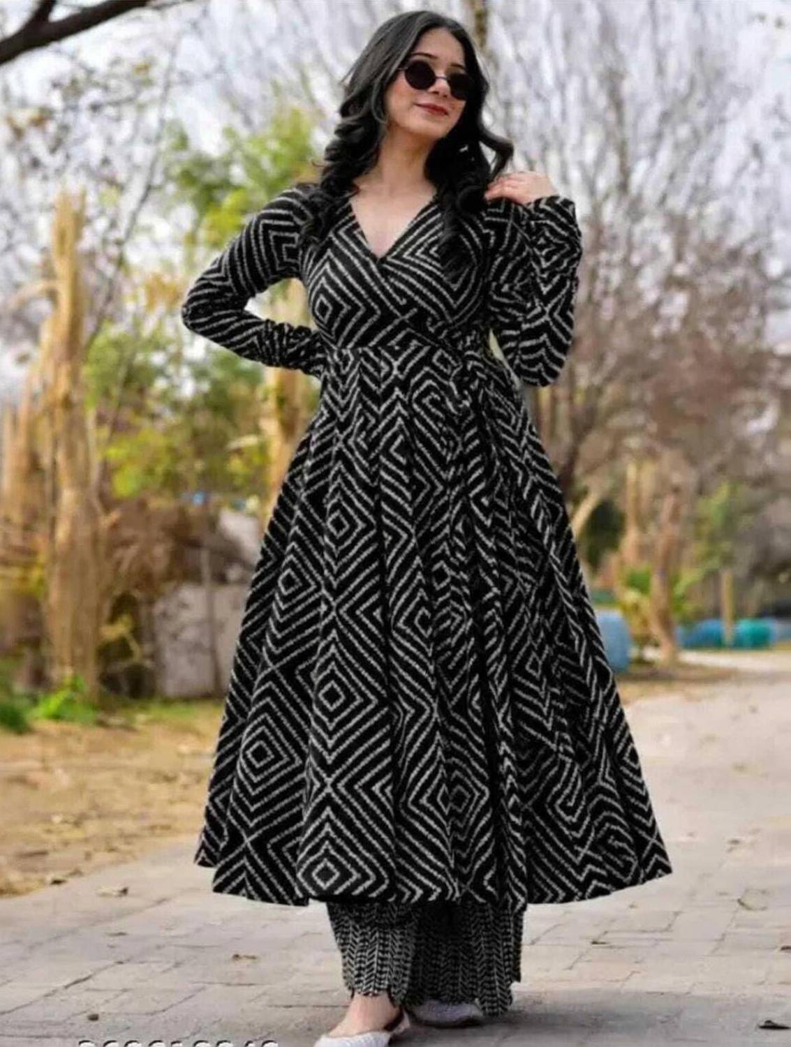 SHUBHAMTEXTILES Women Kurta Palazzo Set