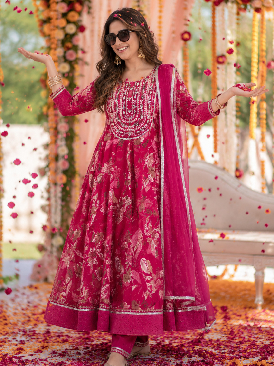Image of berrylicious Women Kurta Pant Dupatta Set