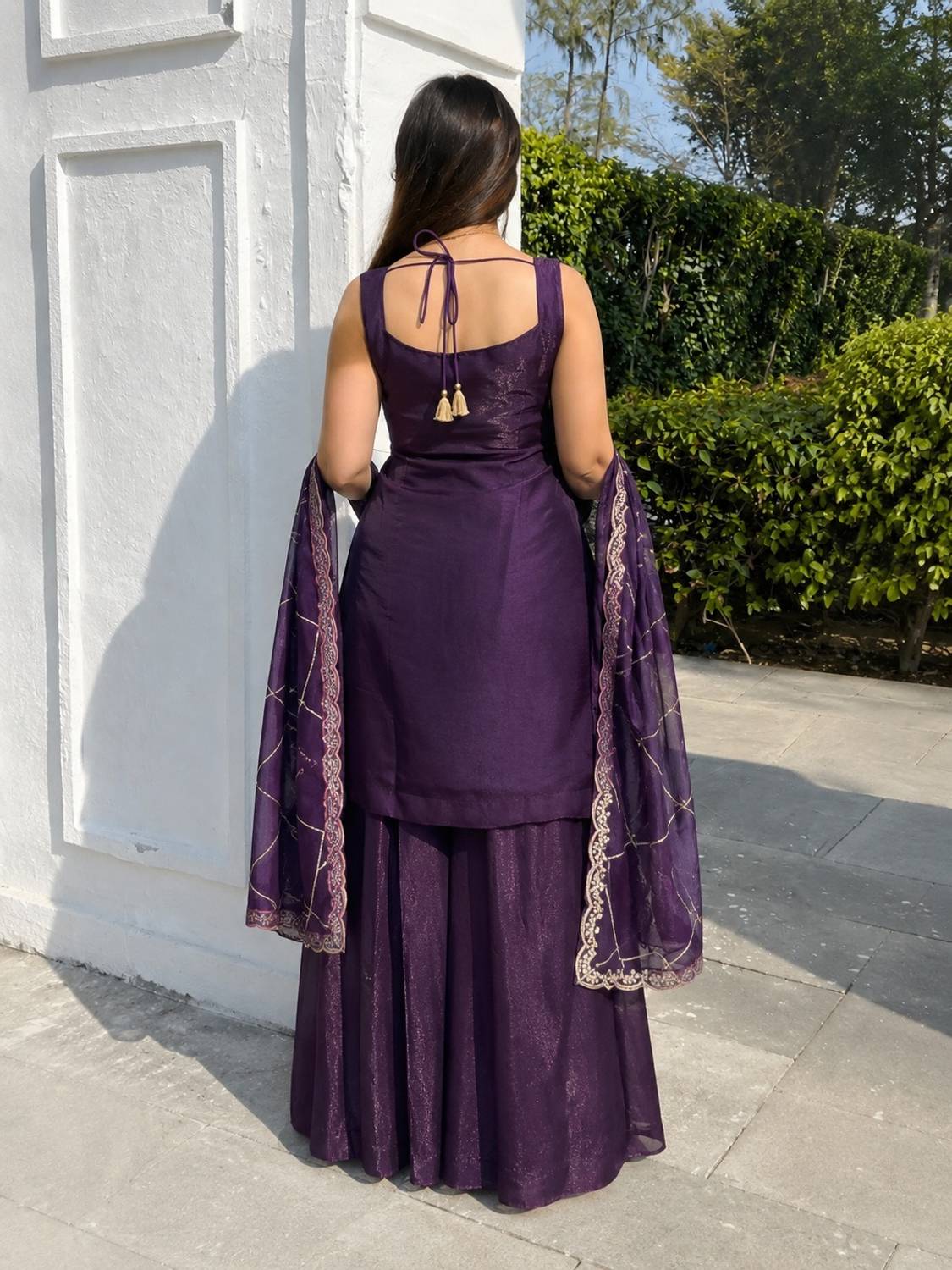 looksvrahal Women Kurta Palazzo Dupatta Set - Image 2