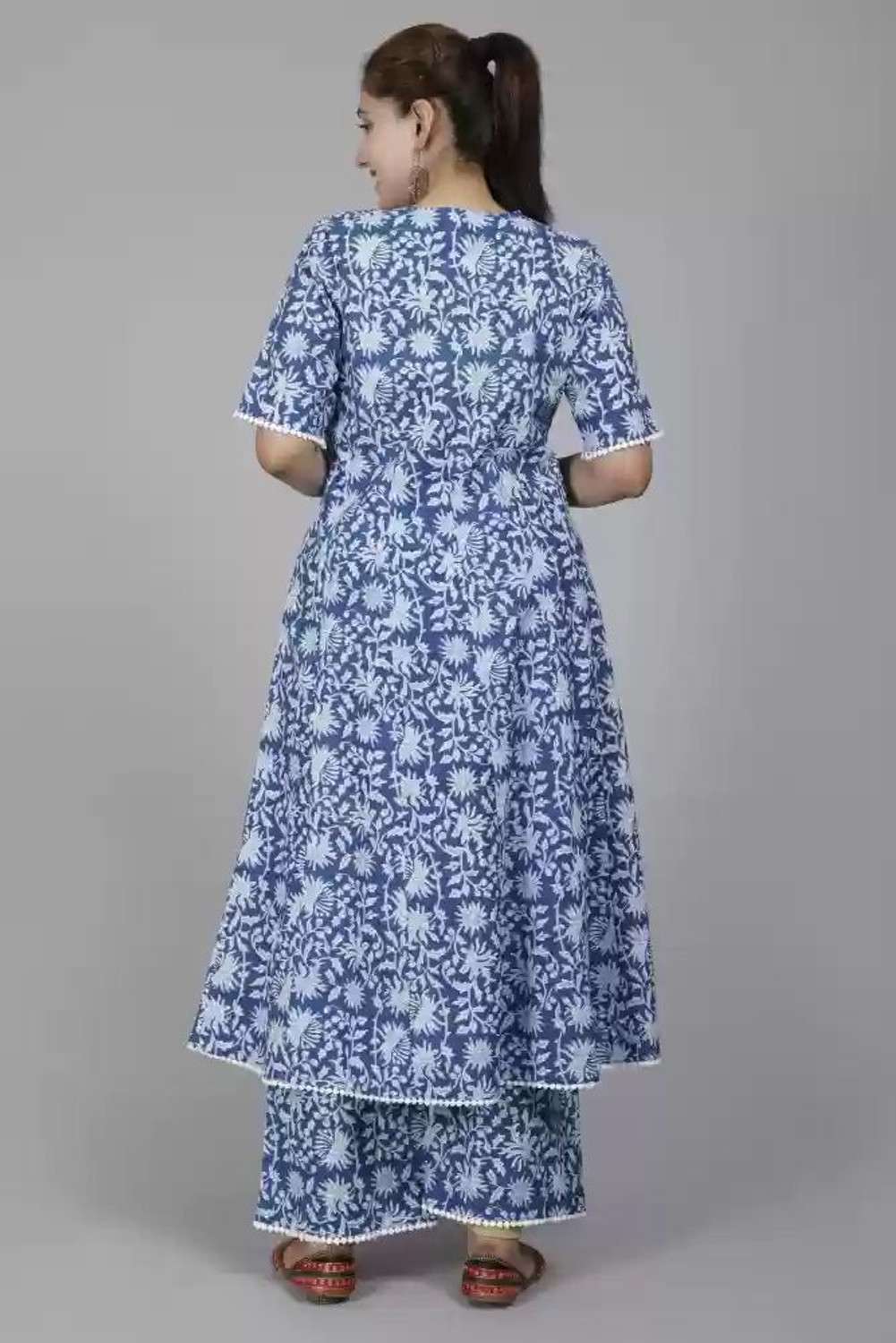 Image of SUBH LAXMI Women Kurta Palazzo Set