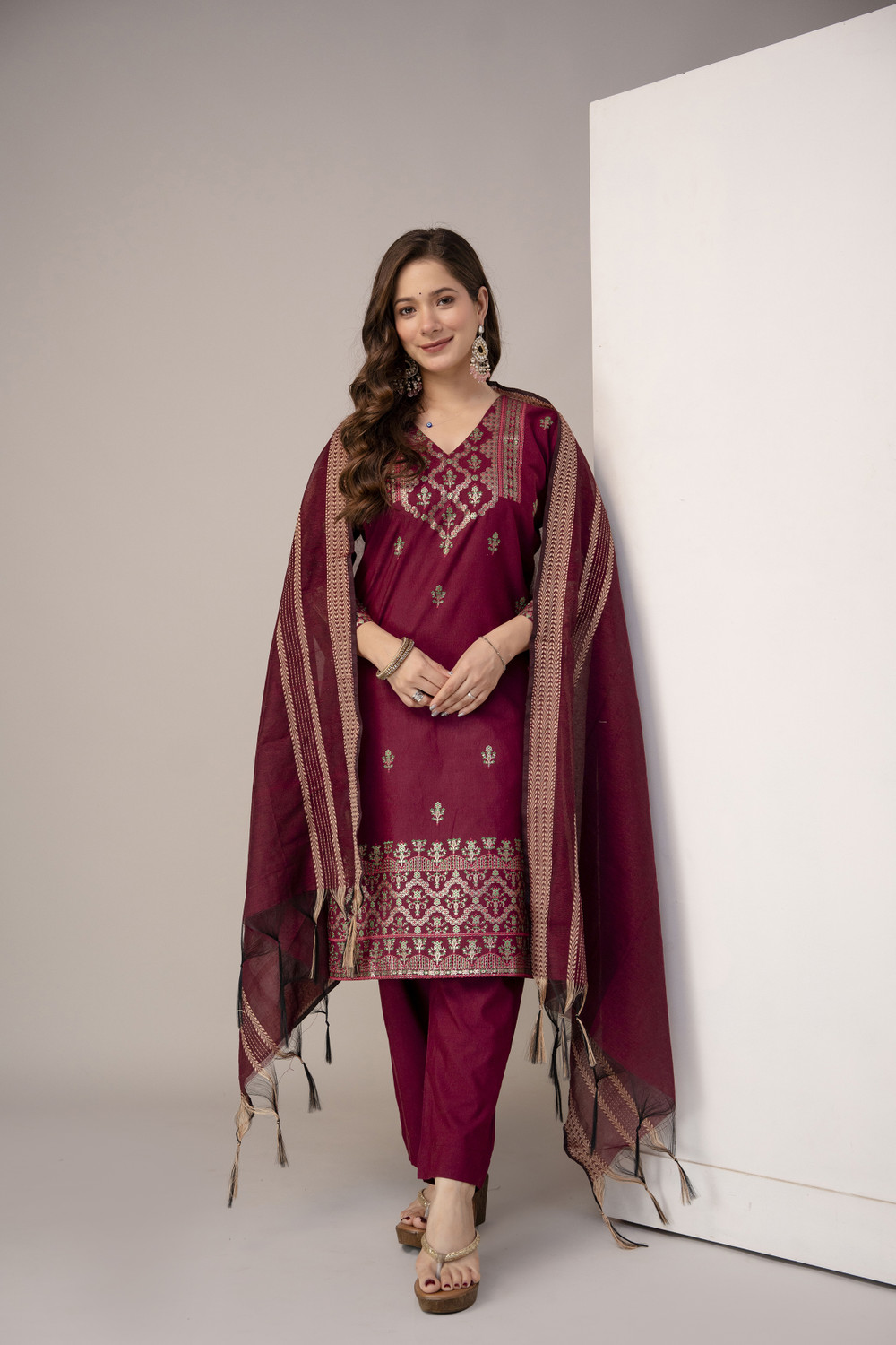 Image of Floressa Women Kurta Pant Dupatta Set
