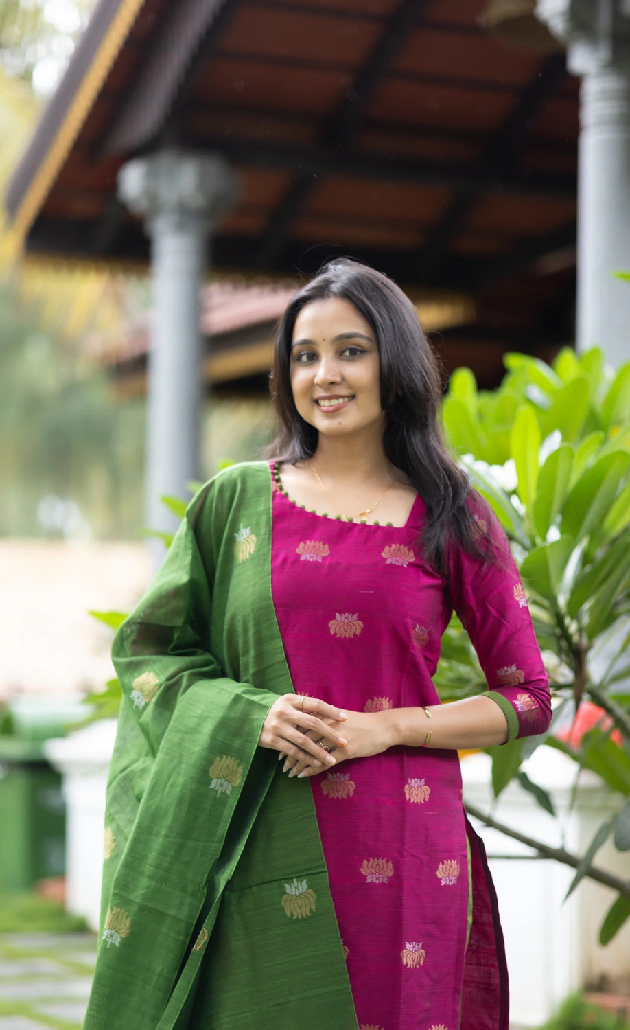 Image of AVSAR TRENDZ Women Kurta Pant Dupatta Set