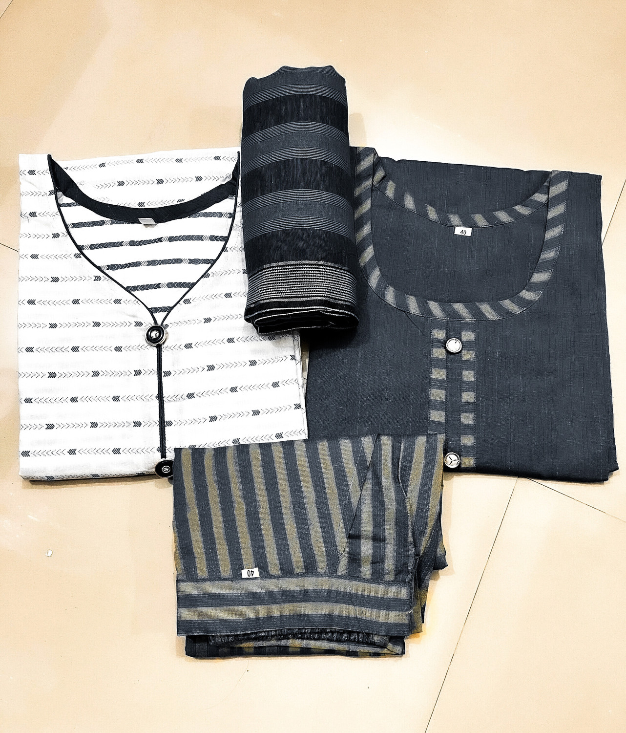 Image of BILANZA Women Kurti Pant Dupatta Set