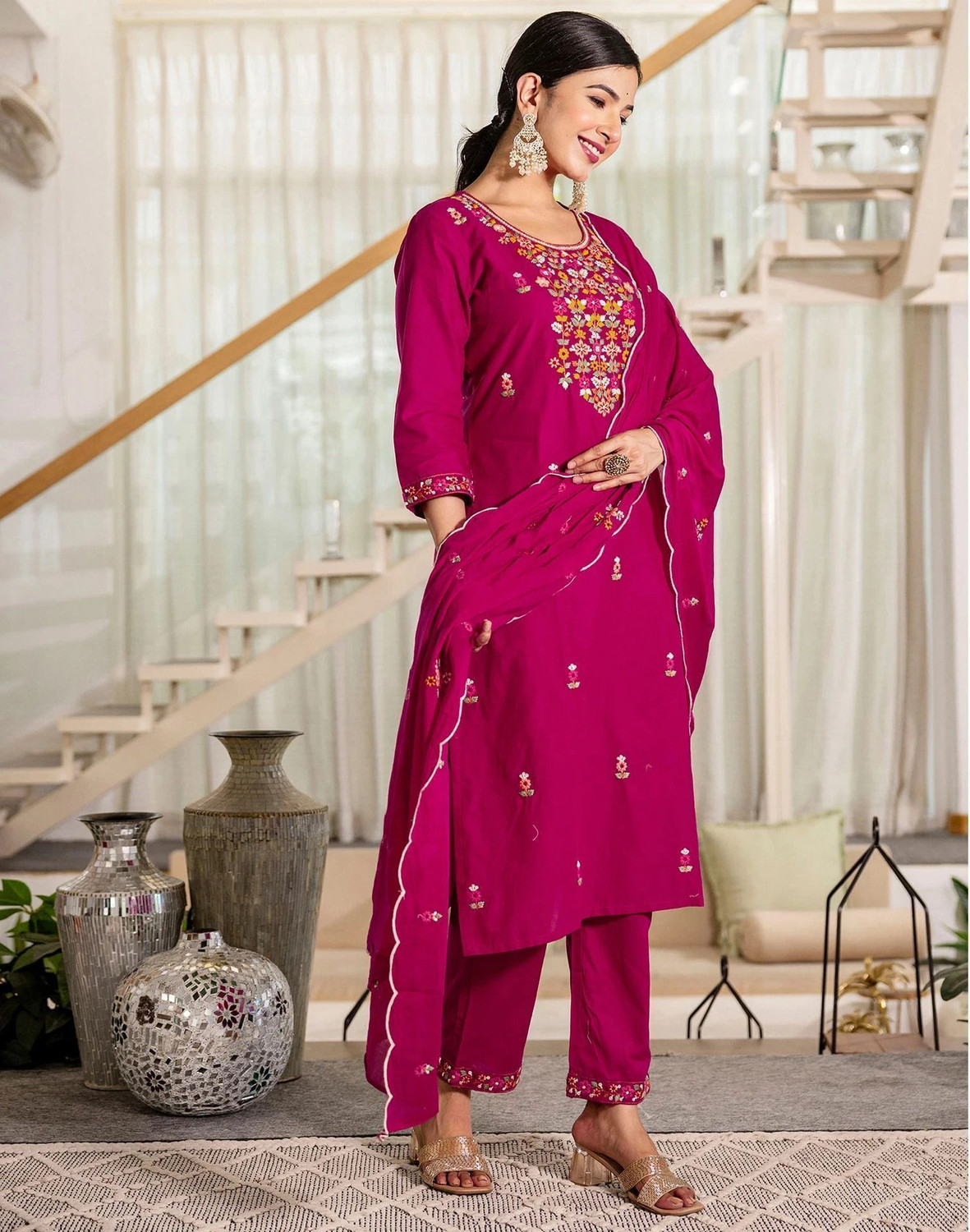 Image of Skylee Women Kurta Pant Dupatta Set