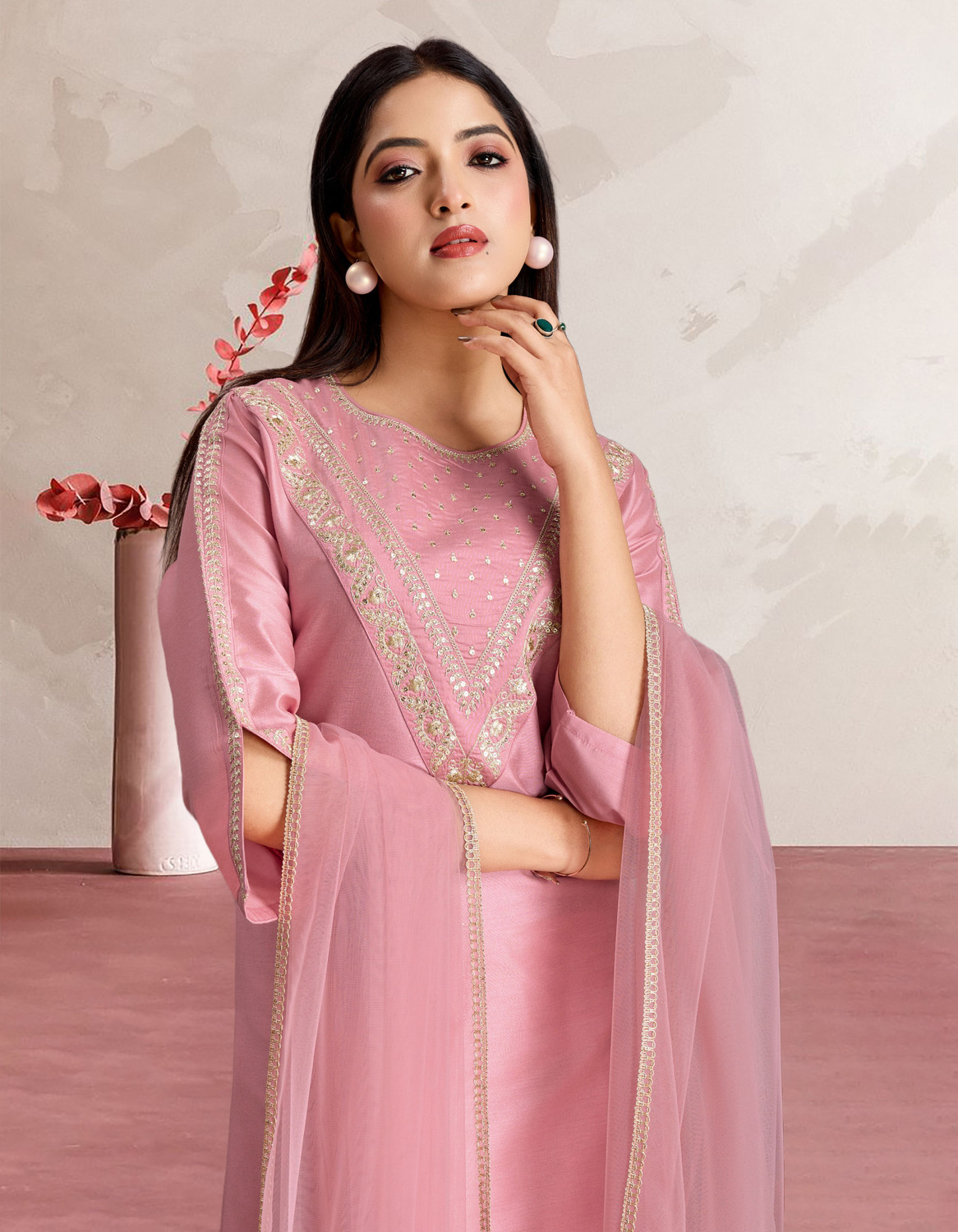 Image of Divastri Women Kurta Pant Dupatta Set