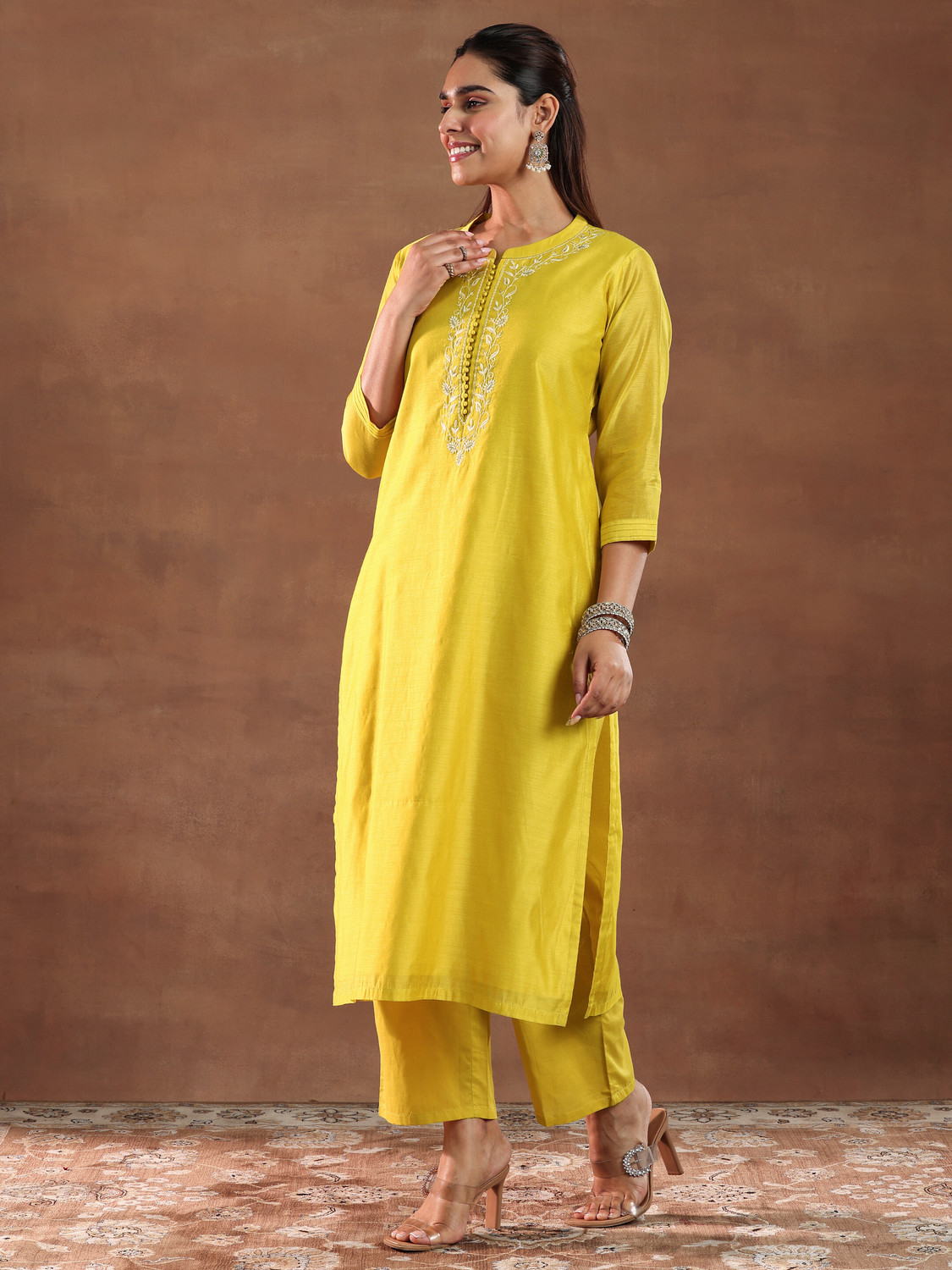 Image of LIBAS Women Kurta Pant Dupatta Set