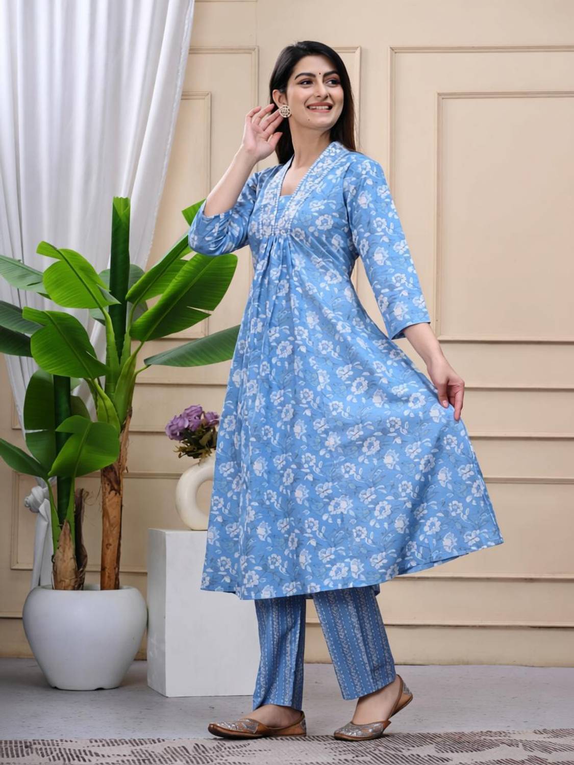 ADWETA Women Kurta Pant Set