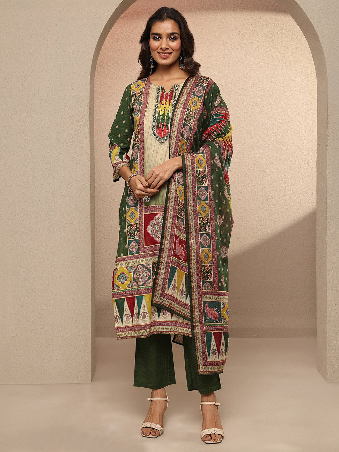 Image of LIBAS Women Kurta Pant Dupatta Set