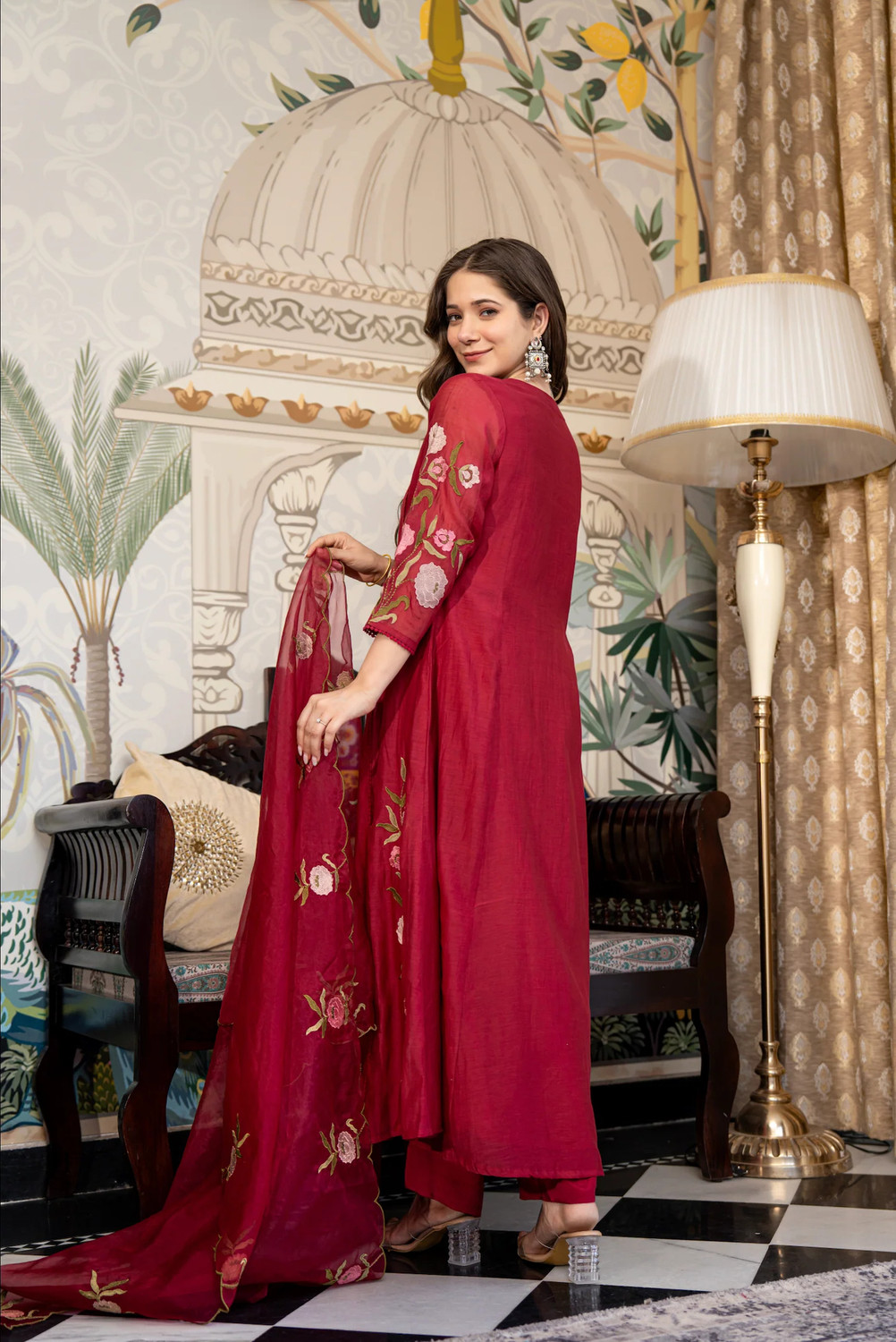 Image of GUJDANT Women Kurta Pant Dupatta Set