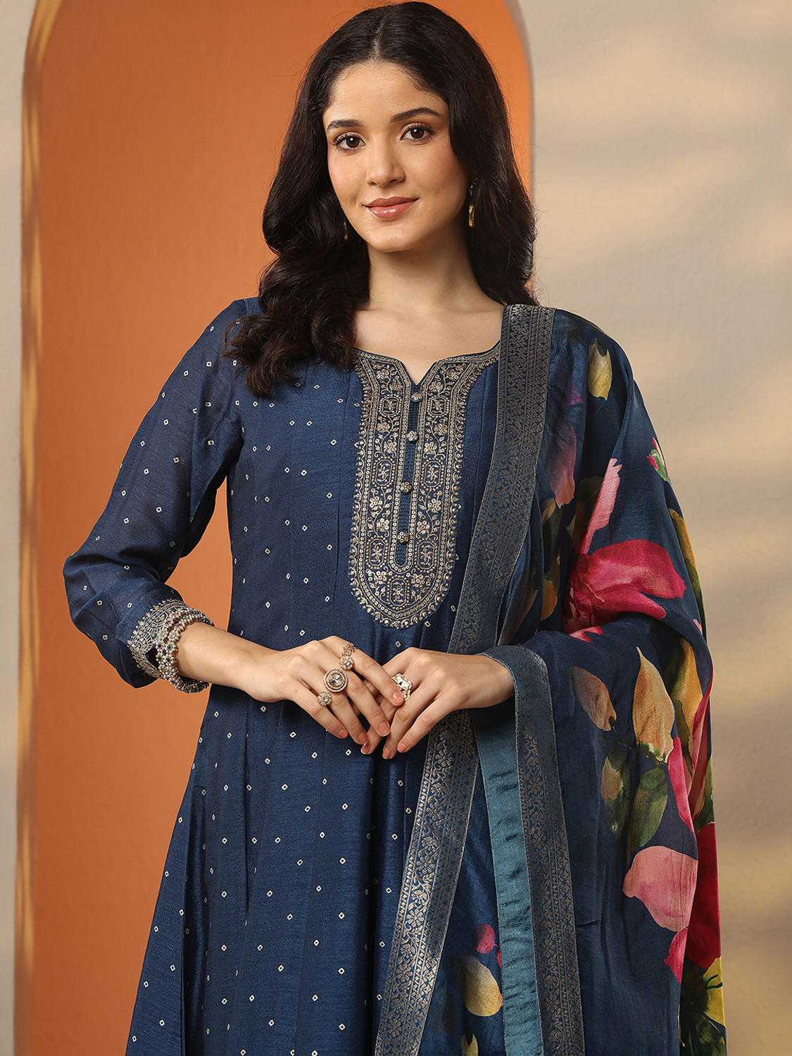 Image of LIBAS Women Kurta Pant Dupatta Set
