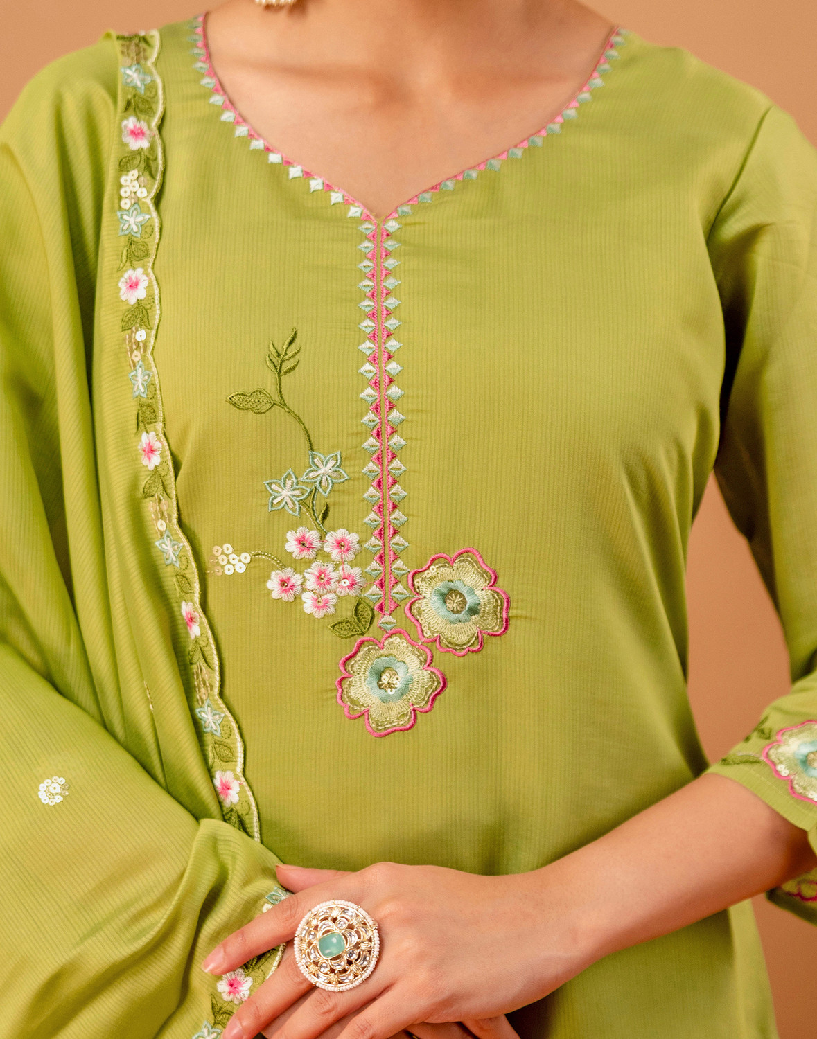 Image of Skylee Women Chanderi Kurta Pant Dupatta Set