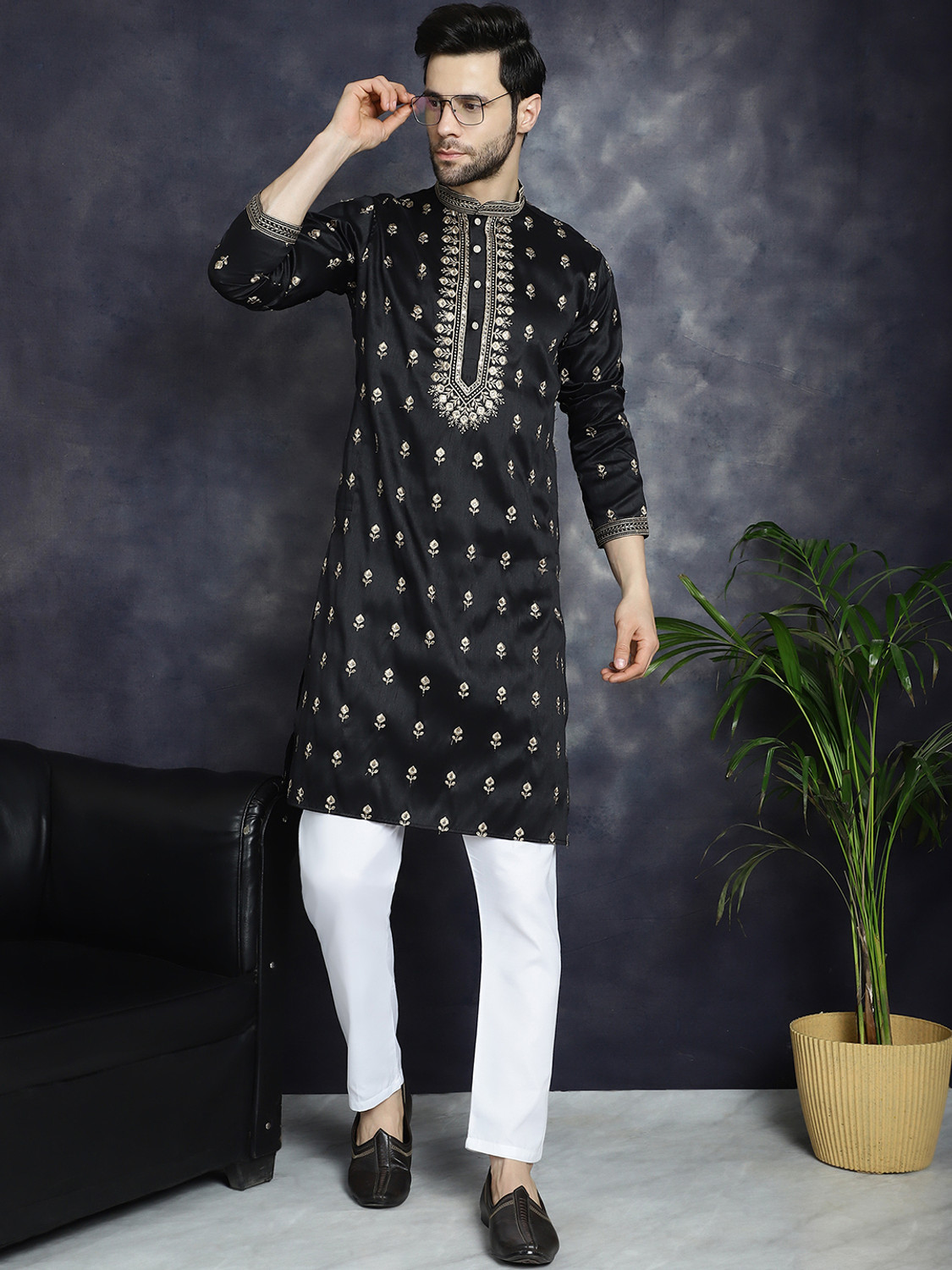 Image of Jompers Men Kurta Pyjama Set
