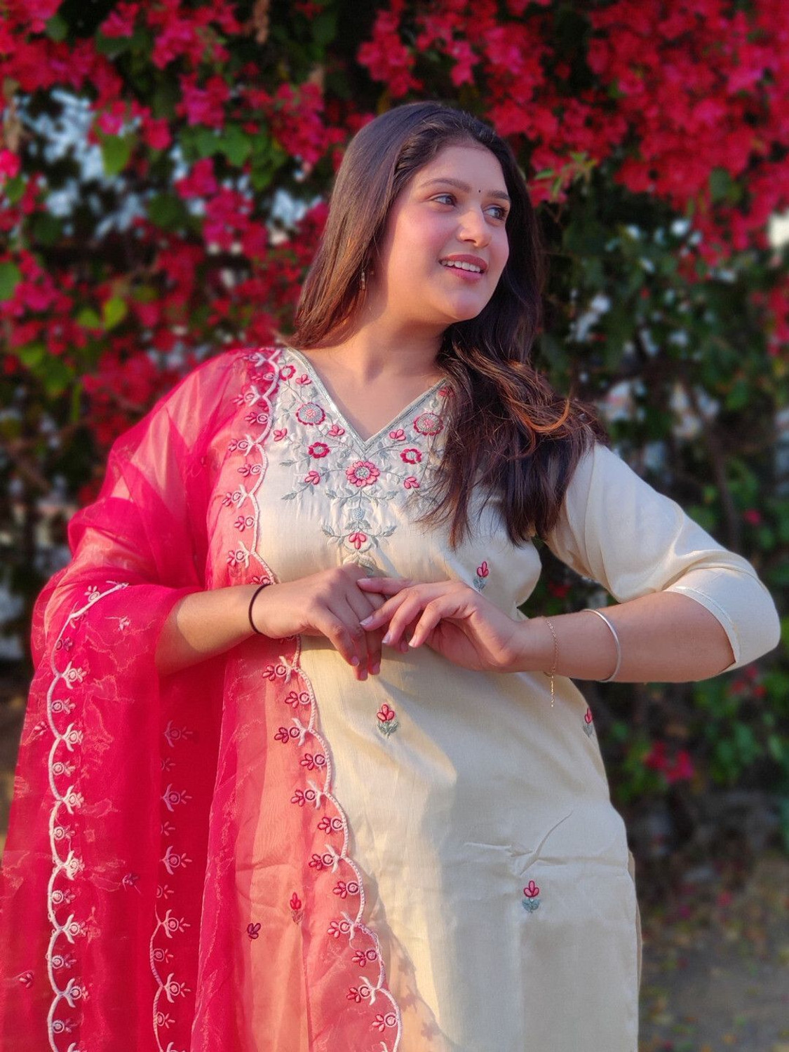 Image of VredeVogel Women Kurta Pant Dupatta Set