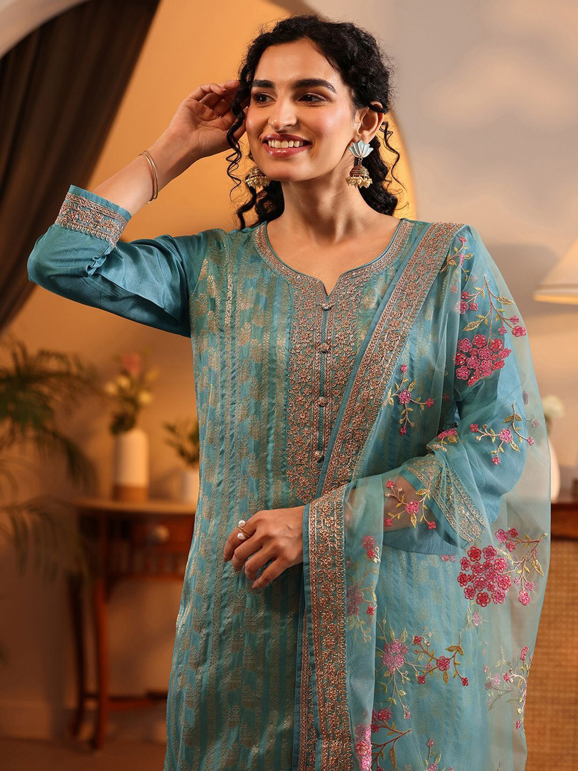 Image of LIBAS Women Kurta Pant Dupatta Set