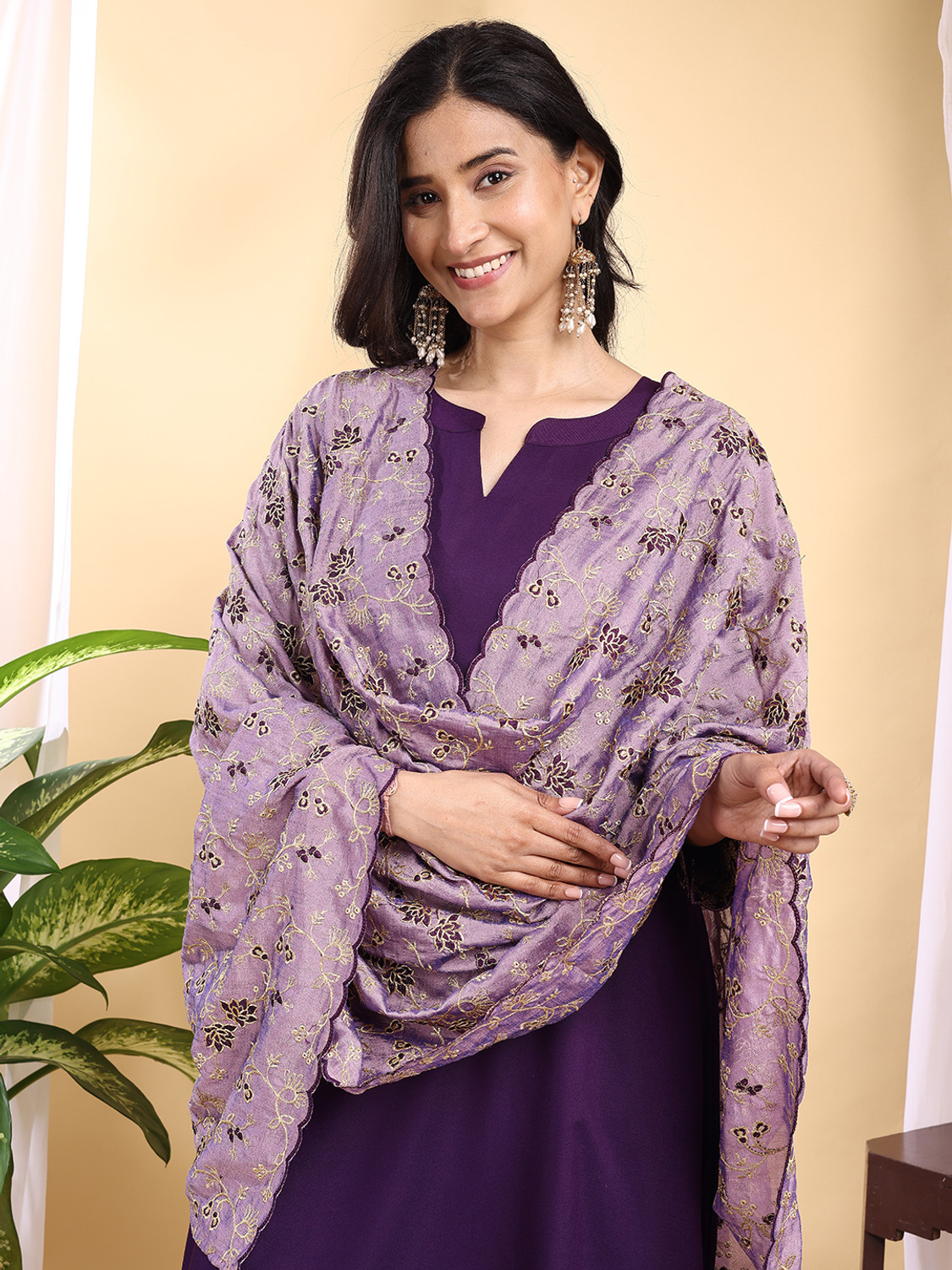 Image of Hirvanti Fashion Women Kurta Palazzo Dupatta Set