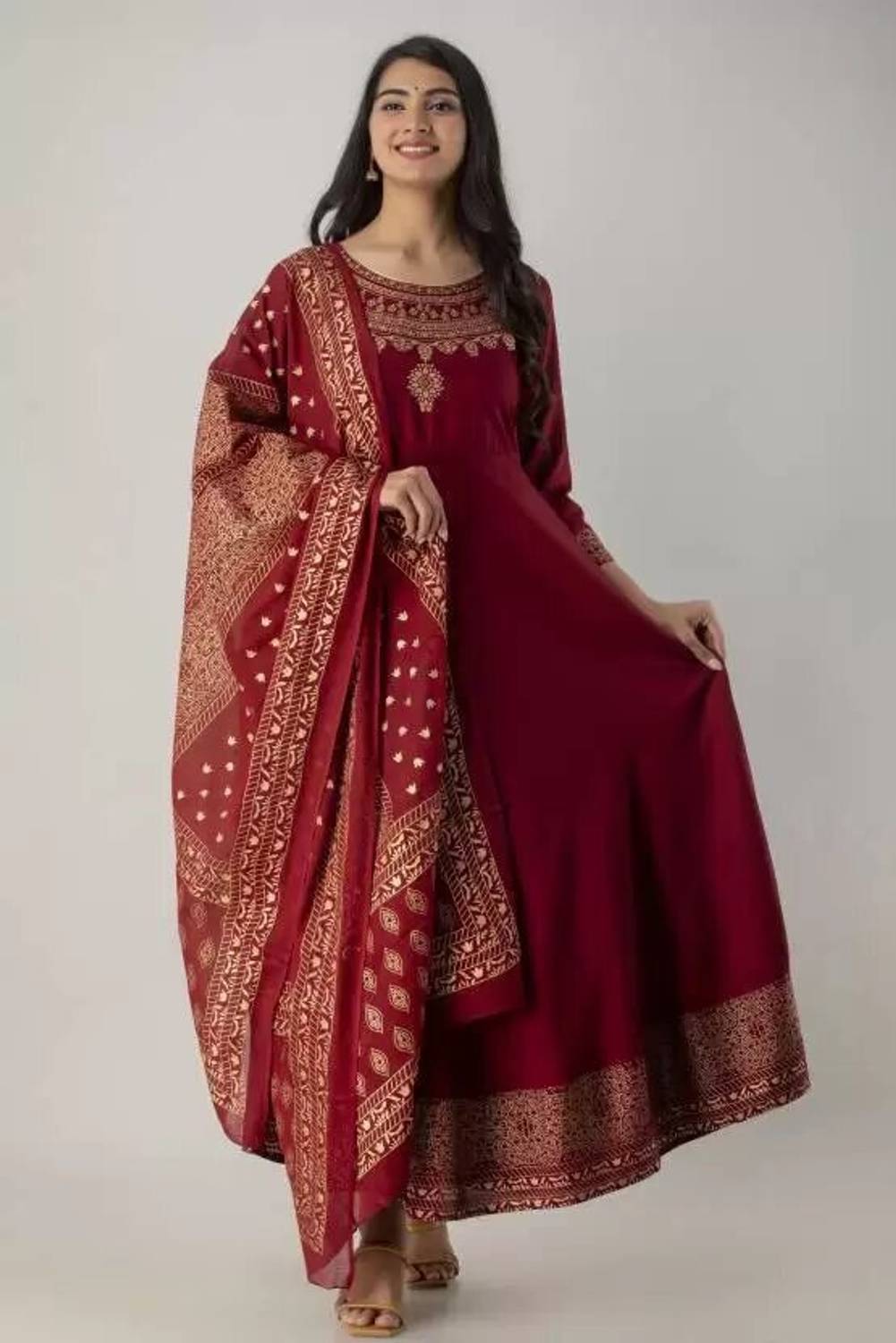 lovesia Women Kurta Dupatta Set
