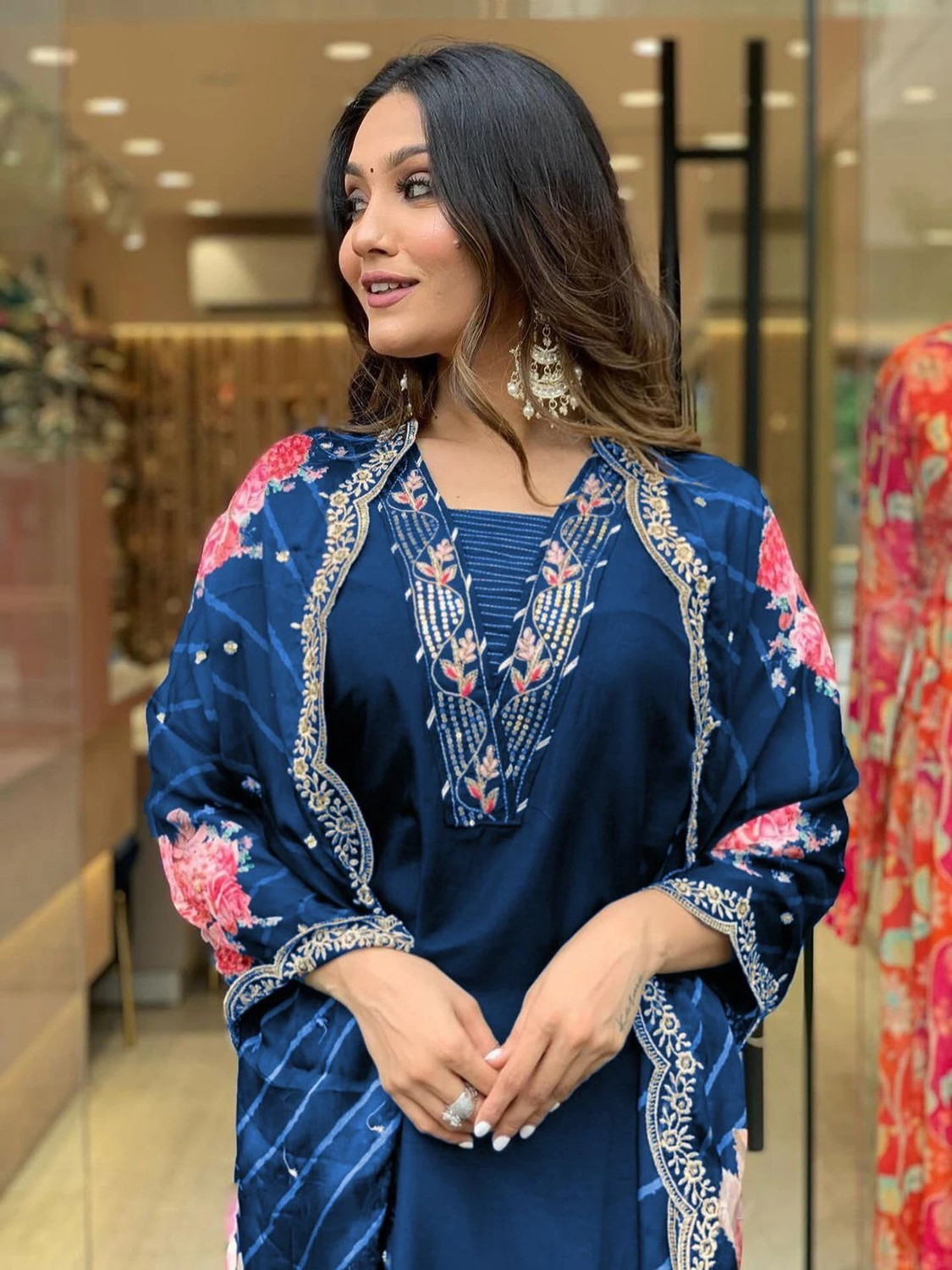Image of Zinariya Fab Women Kurta Pant Dupatta Set