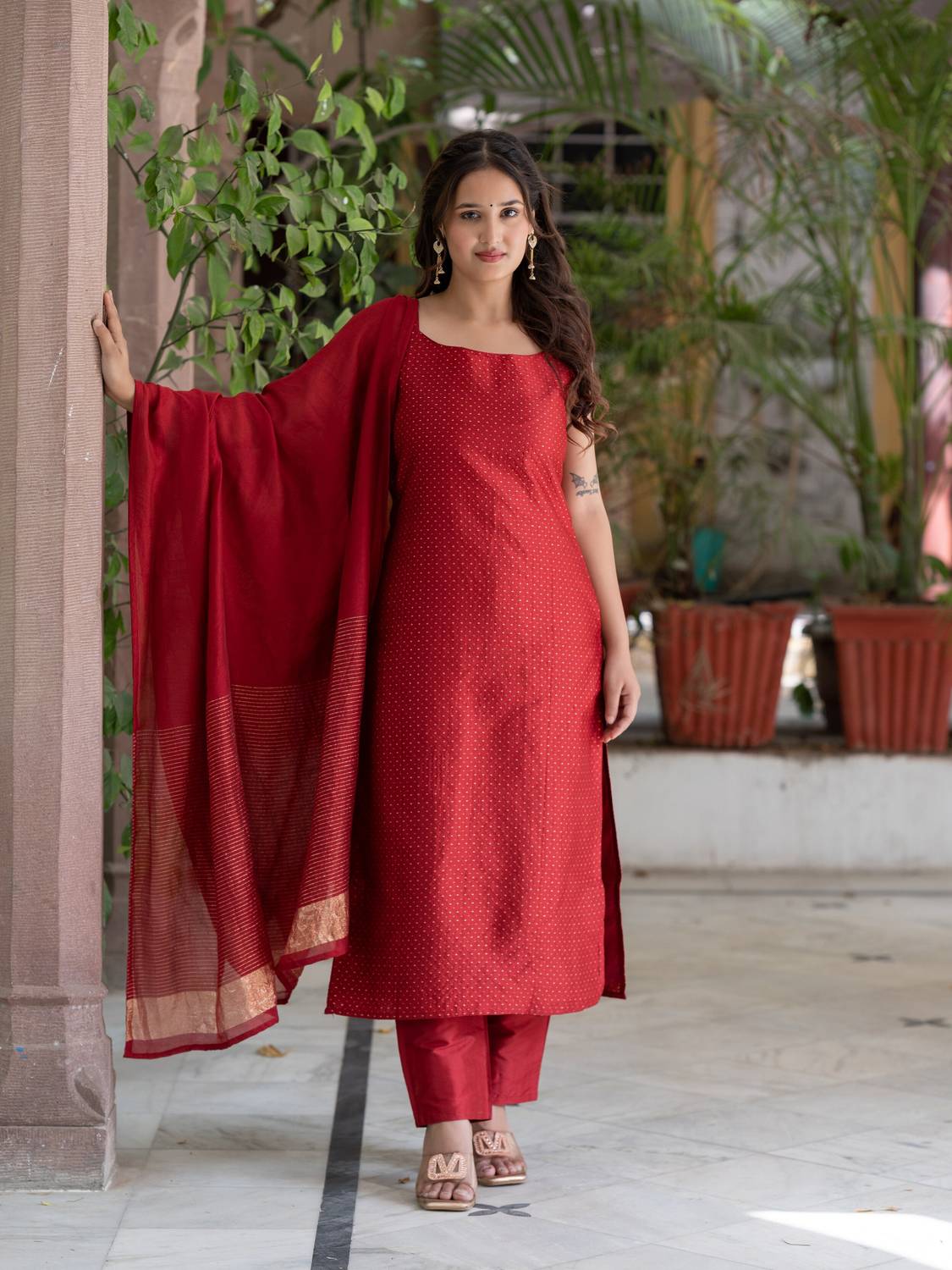 Aspora Women Kurta Pant Dupatta Set