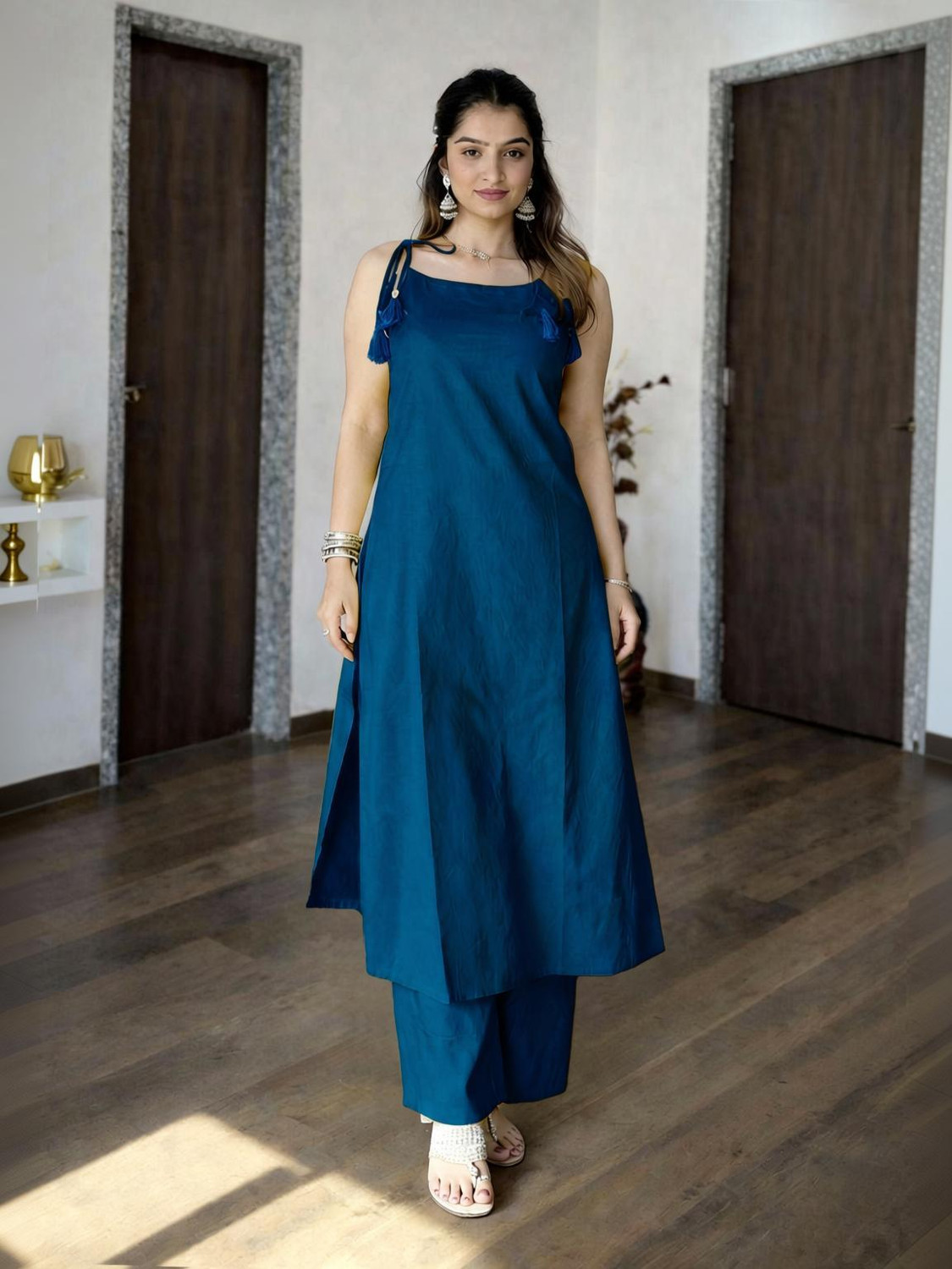 Image of JAYRUH Women Kurta Pant Set