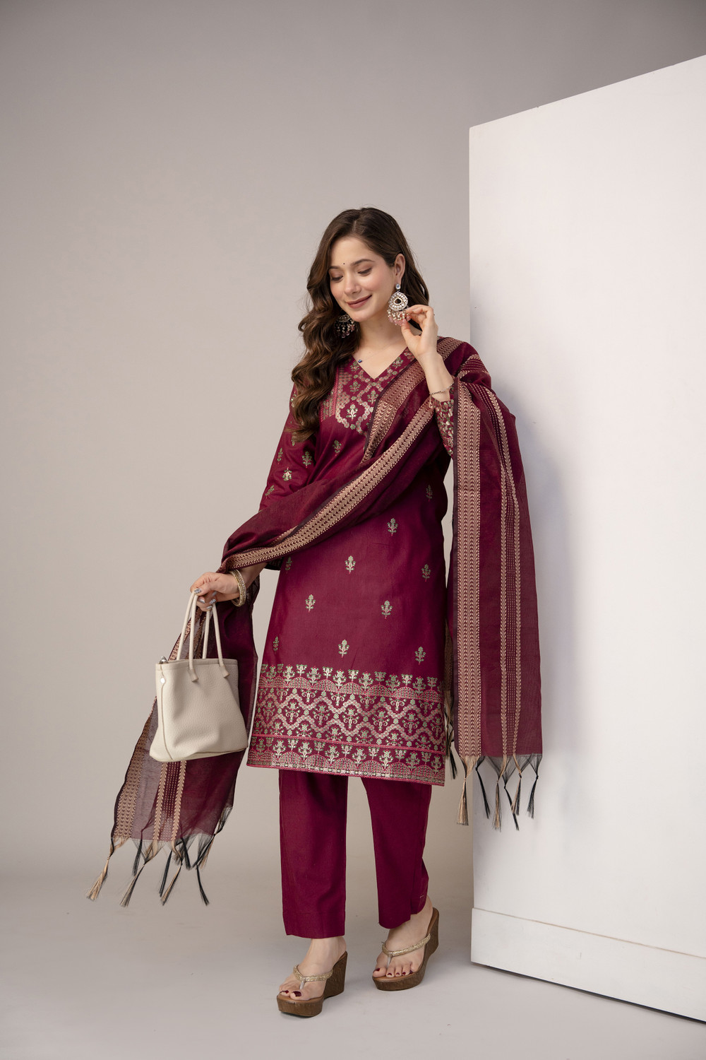 Image of Floressa Women Kurta Pant Dupatta Set
