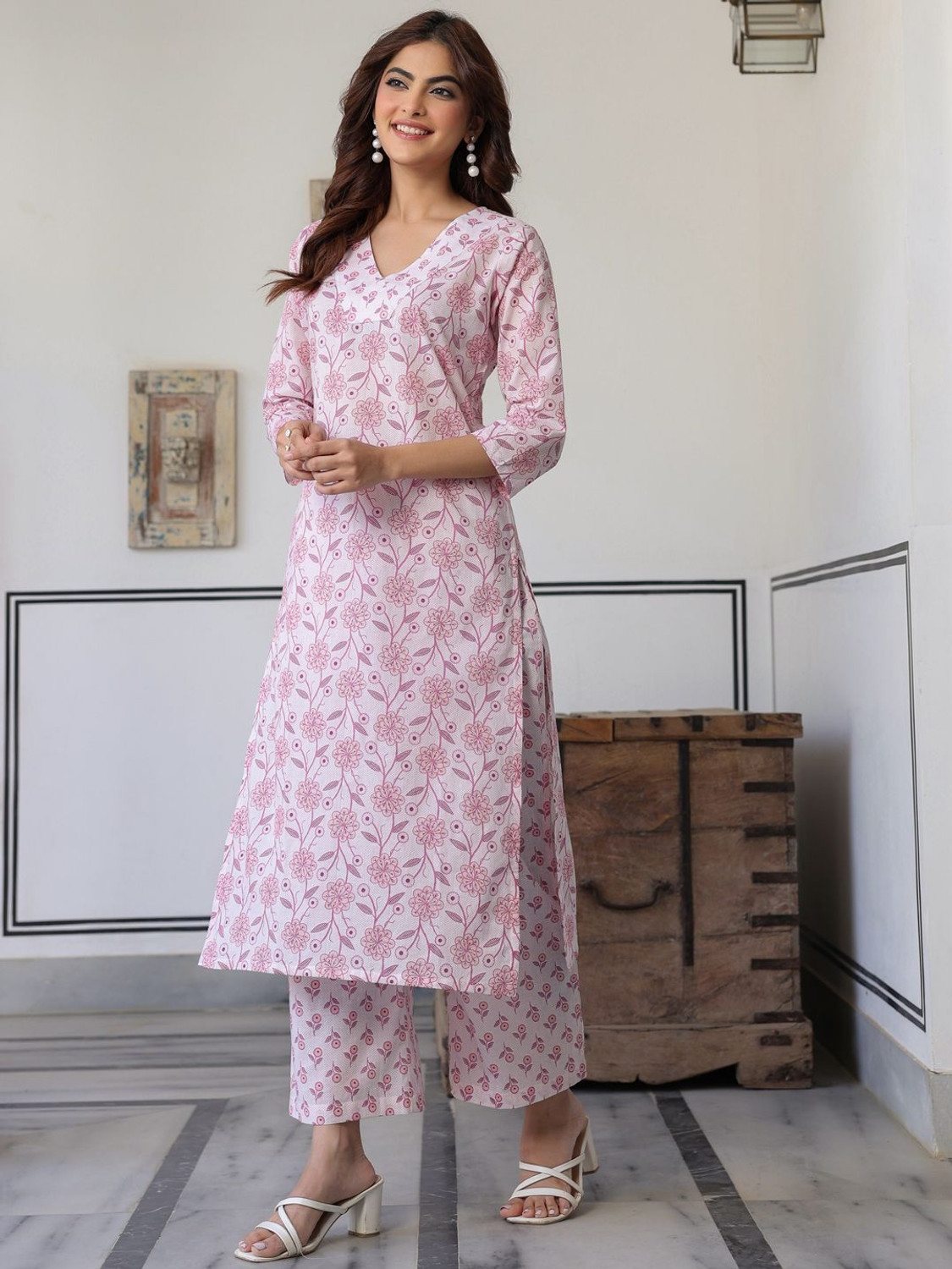 Image of Janasya Women Kurta Pant Set