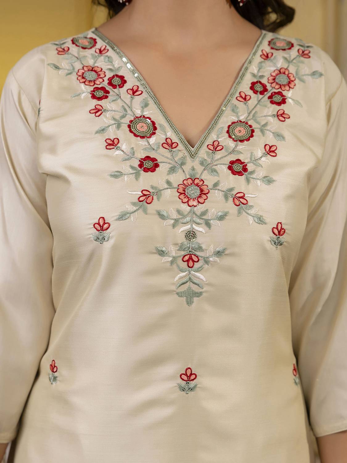 VredeVogel Women Kurta Pant Dupatta Set - Image 4