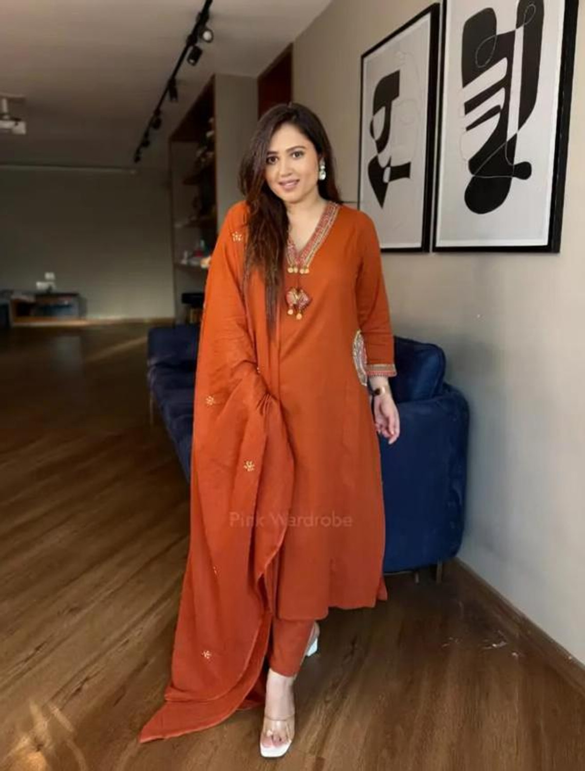 Image of LAJHAB Women Kurta Pant Dupatta Set