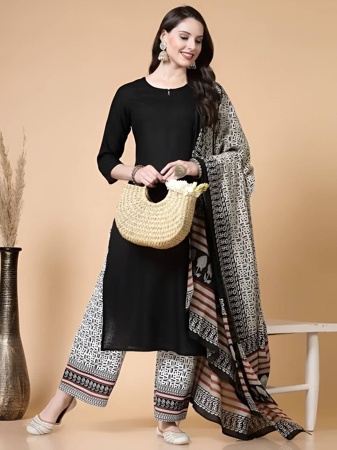 RsamFashion Women Kurti Pant Dupatta Set