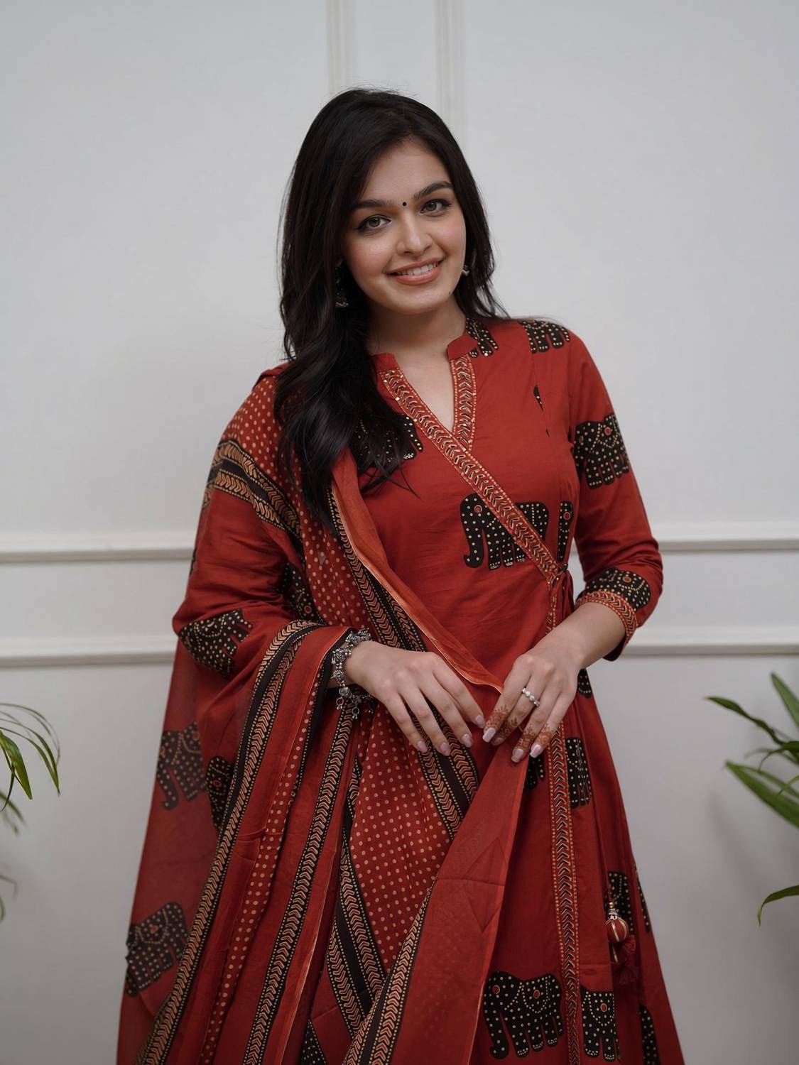 Shubhisa Women Kurta Pant Dupatta Set
