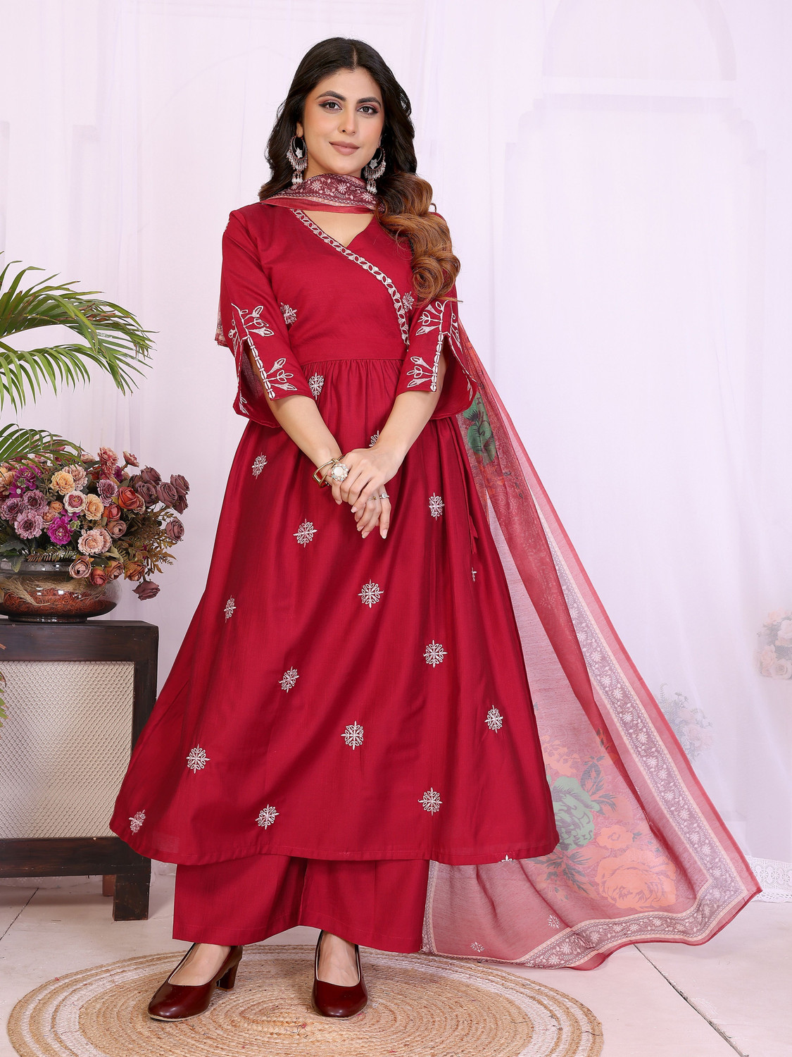 Image of Aakasya Women Kurti Palazzo Dupatta Set