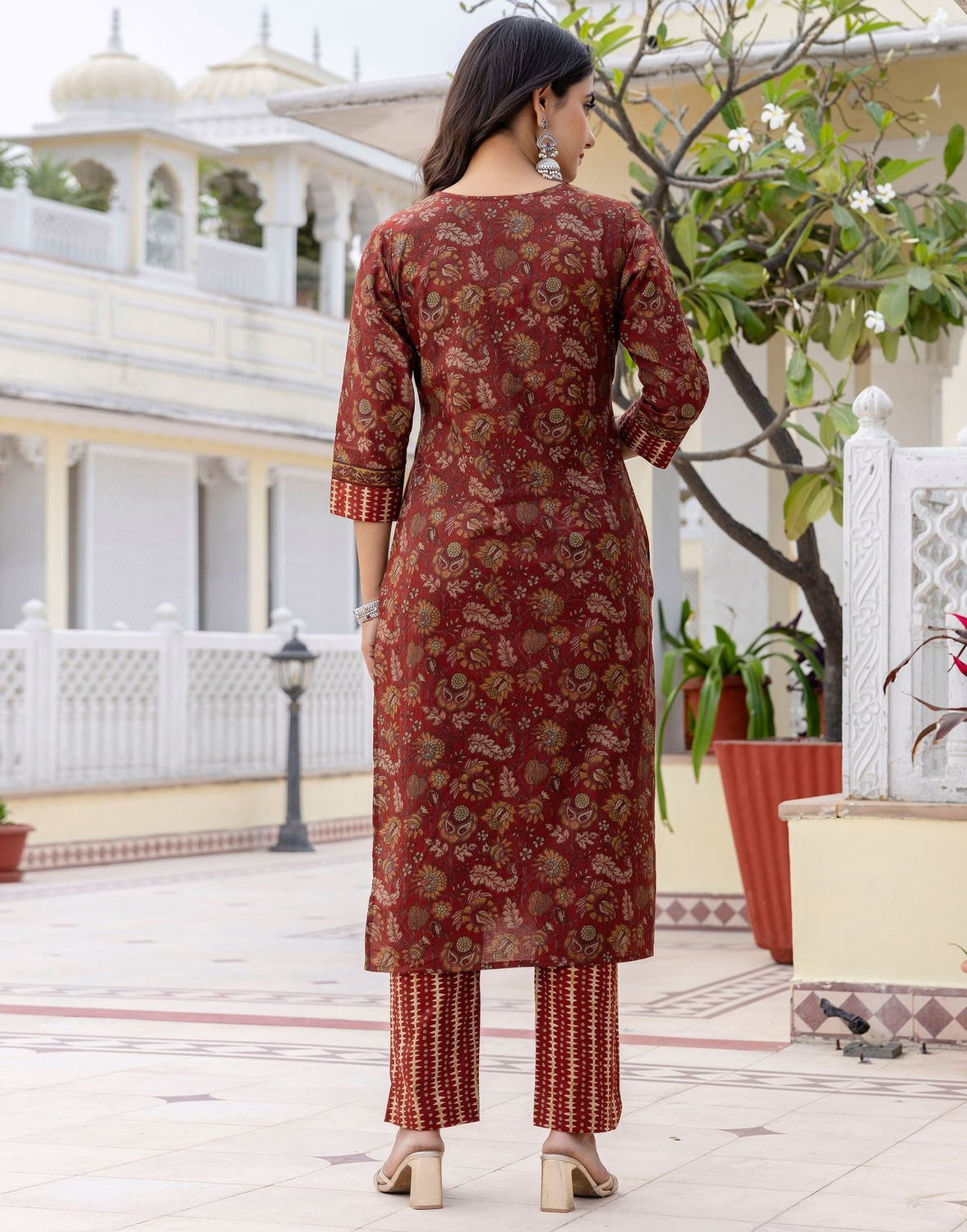 Image of Samah Women Kurta Pant Dupatta Set