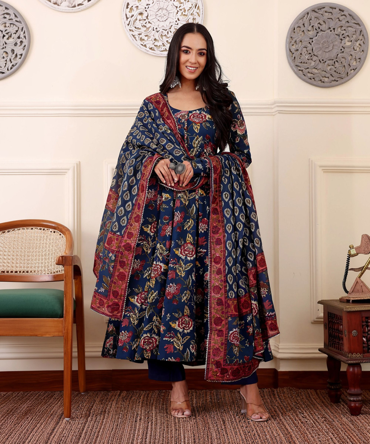 Image of Srilica Women Kurta Pant Attached Dupatta Set