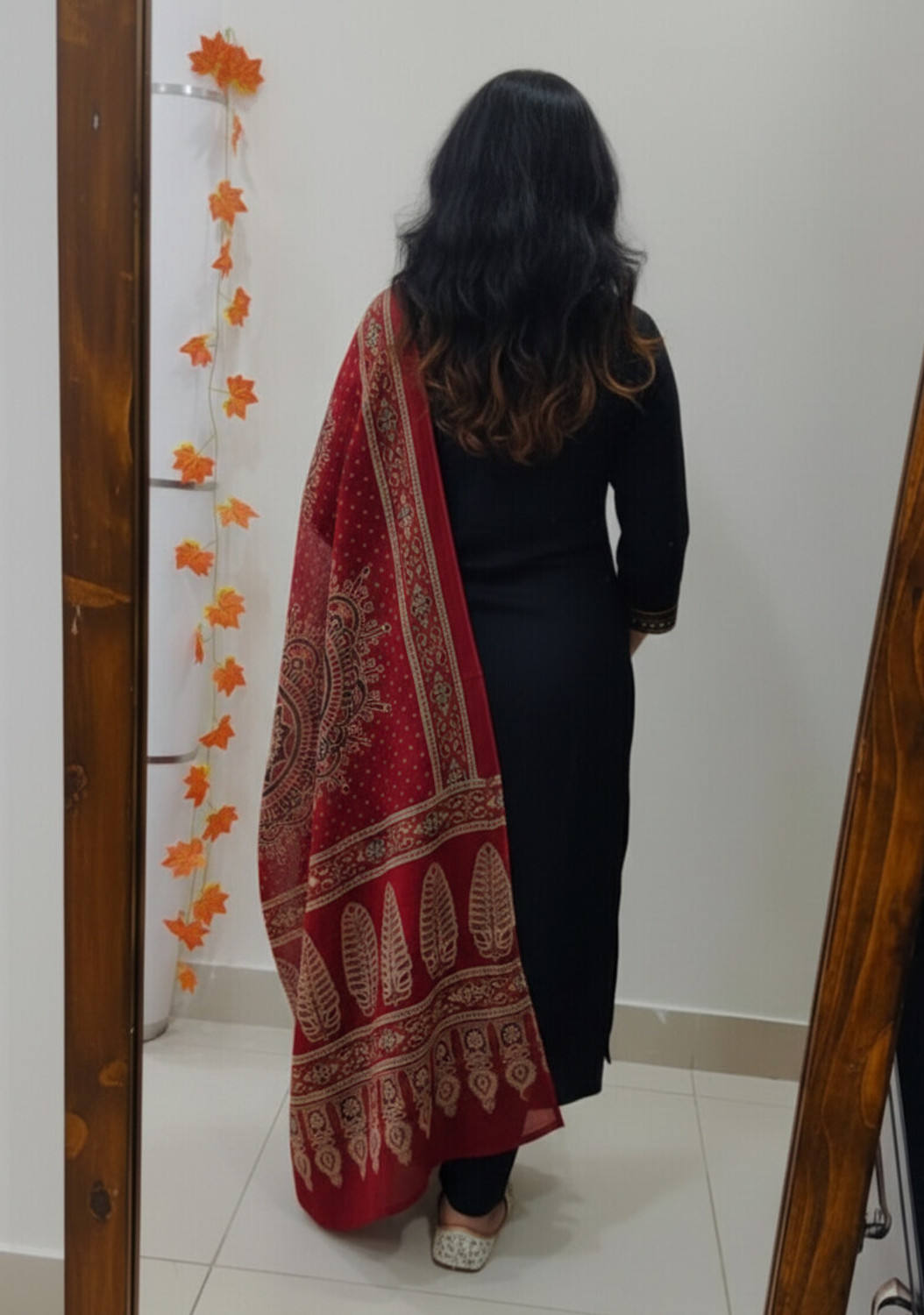 Image of Loomster Women Kurta Pant Dupatta Set