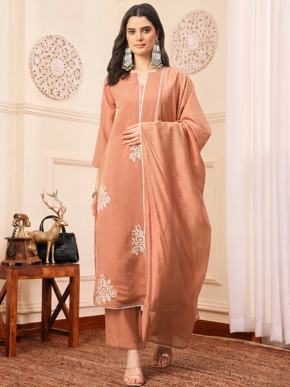 Image of AVANSHEE Women Chanderi Kurta Pant Dupatta Set