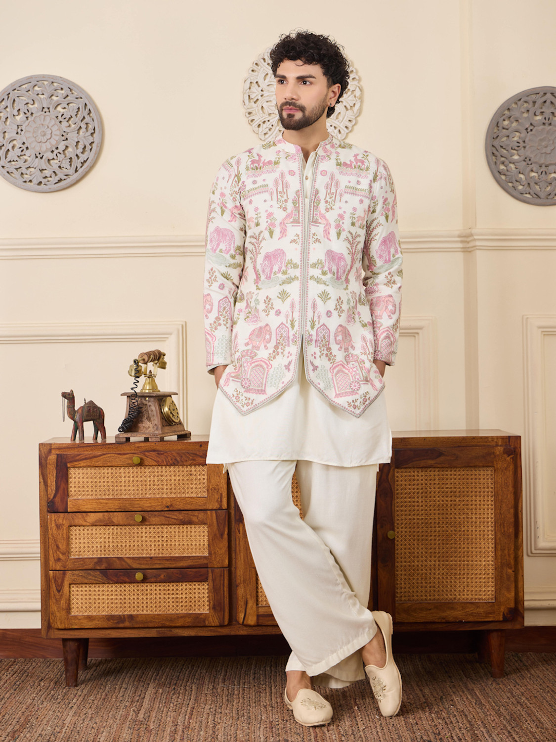 Image of House of Pataudi Men Kurta Pyjama Ethnic Jacket Set