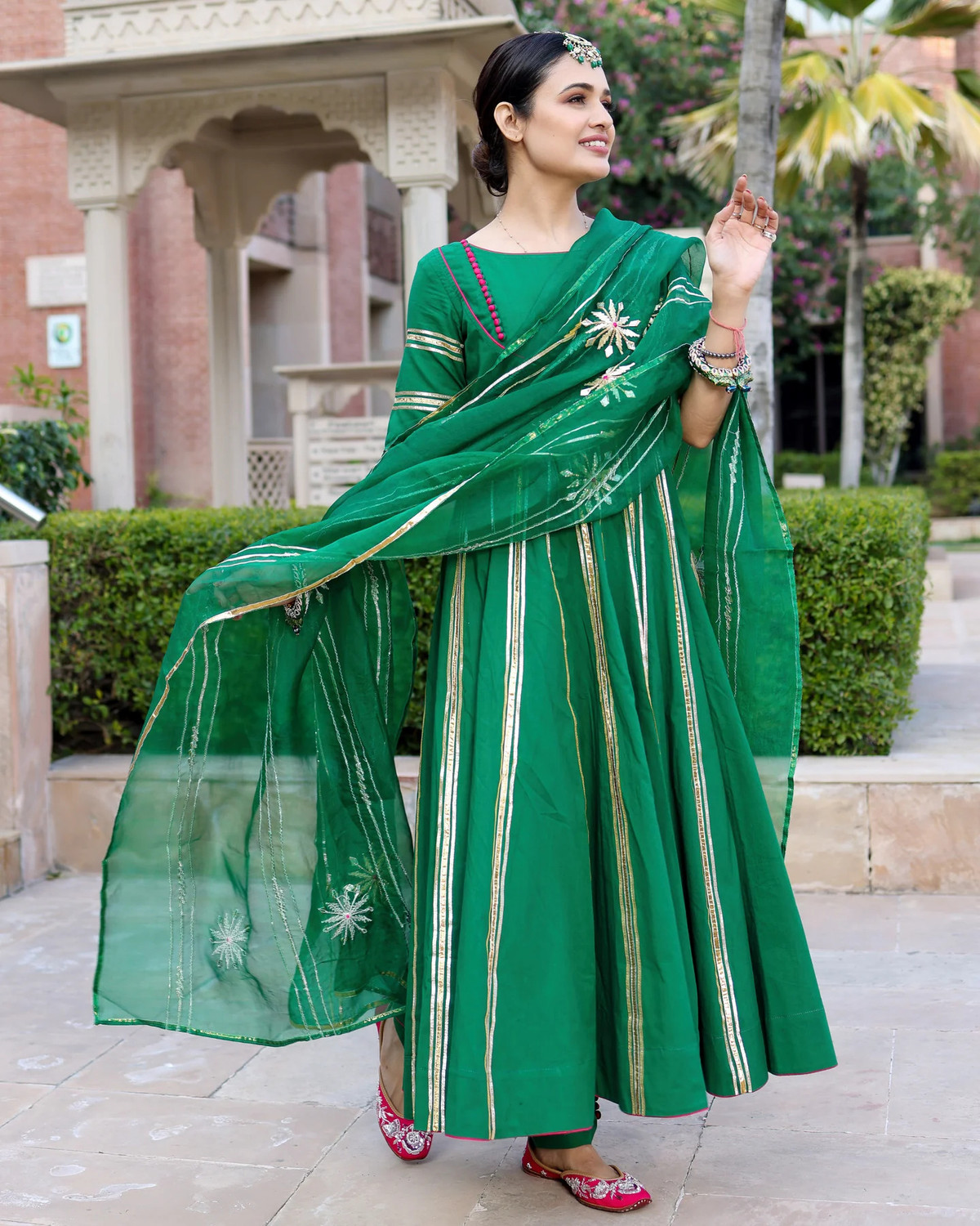 Image of METRO-FASHION Women Kurta Pant Dupatta Set