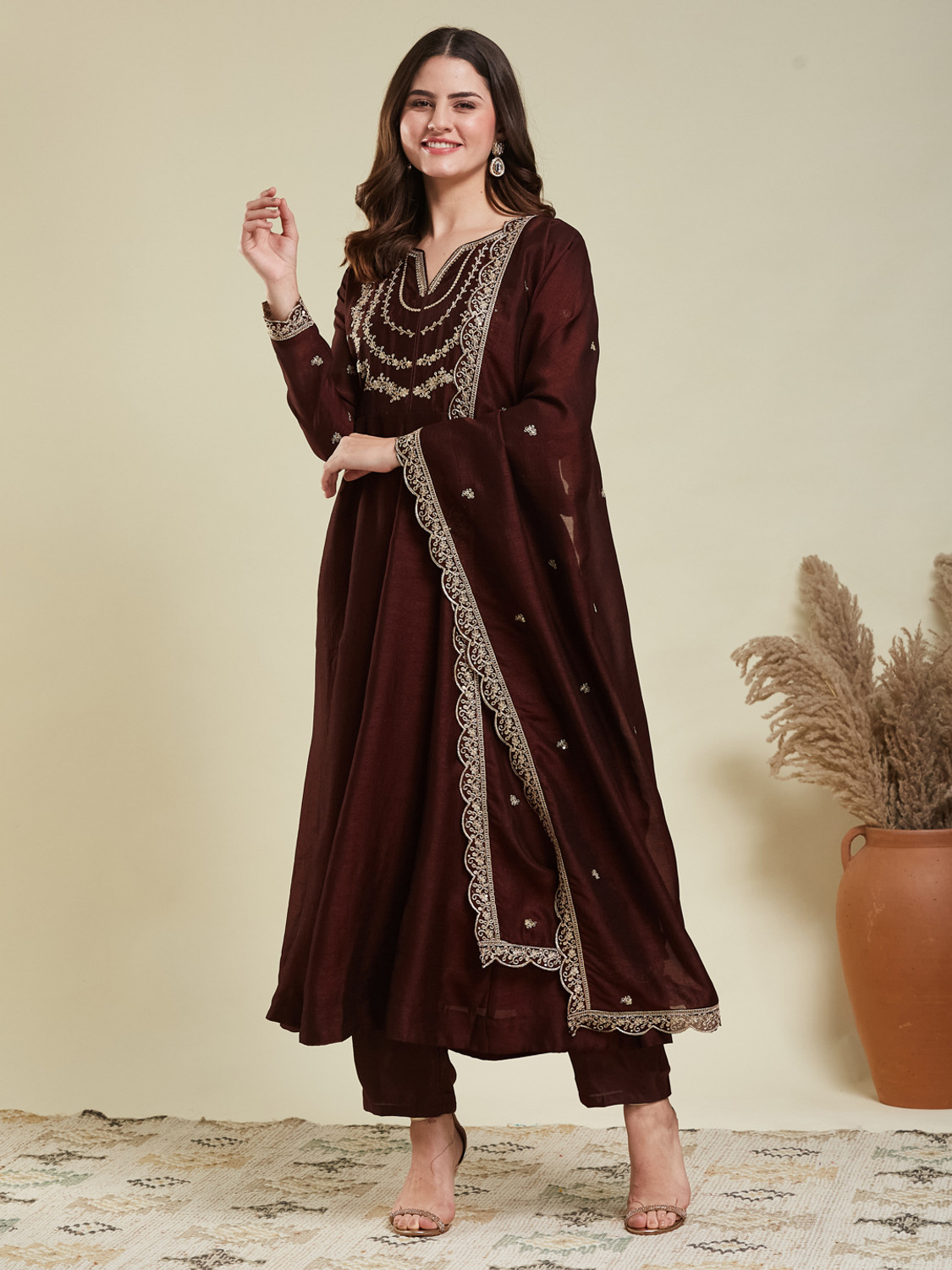Image of MOKOSH Women Kurta Pant Dupatta Set