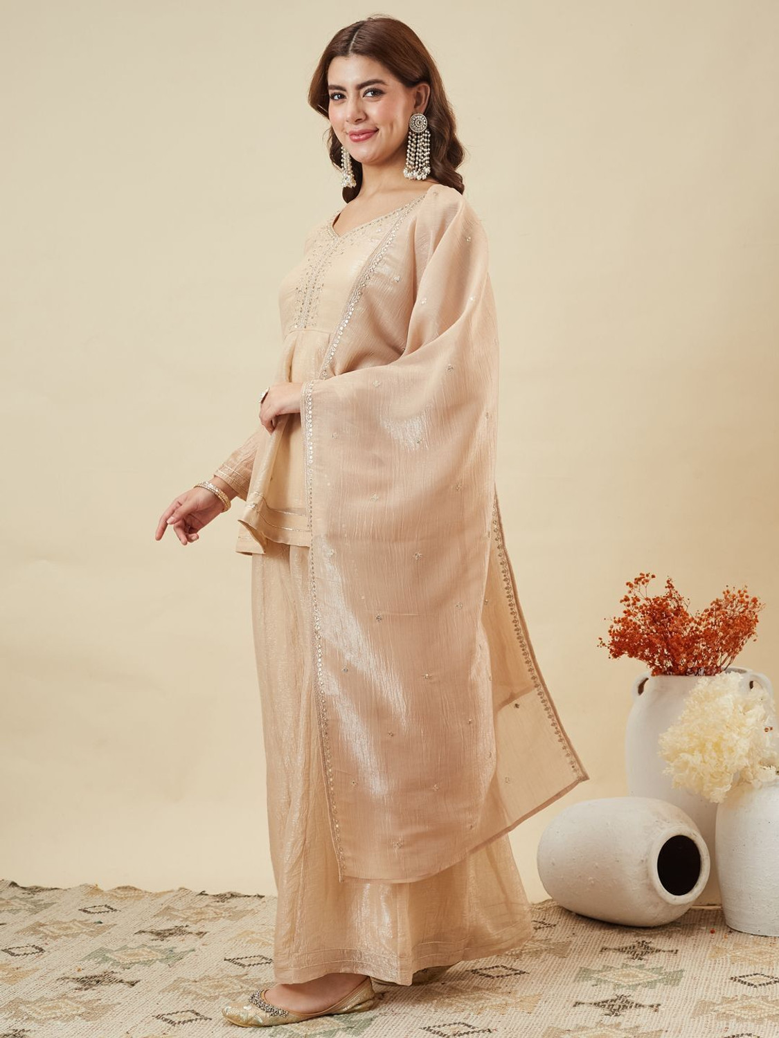 Image of MOKOSH Women Kurta Pant Dupatta Set