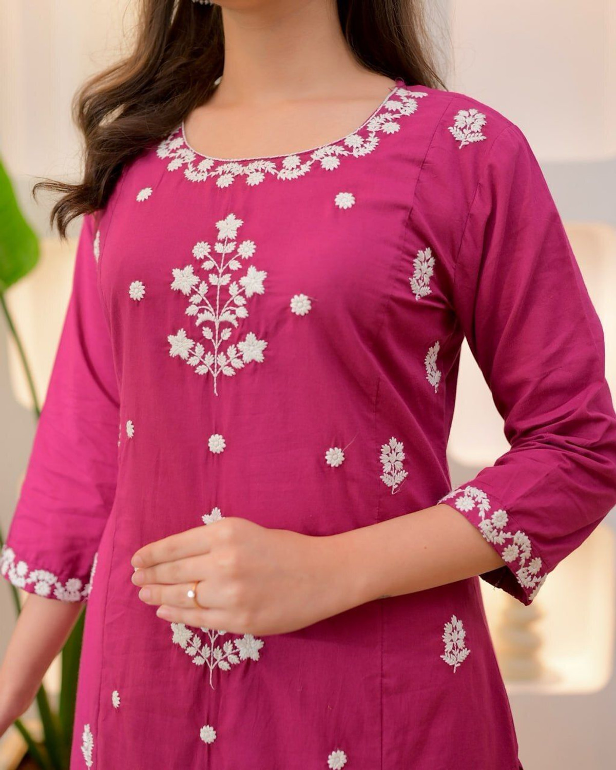 Image of Roop Women Kurta Pant Dupatta Set