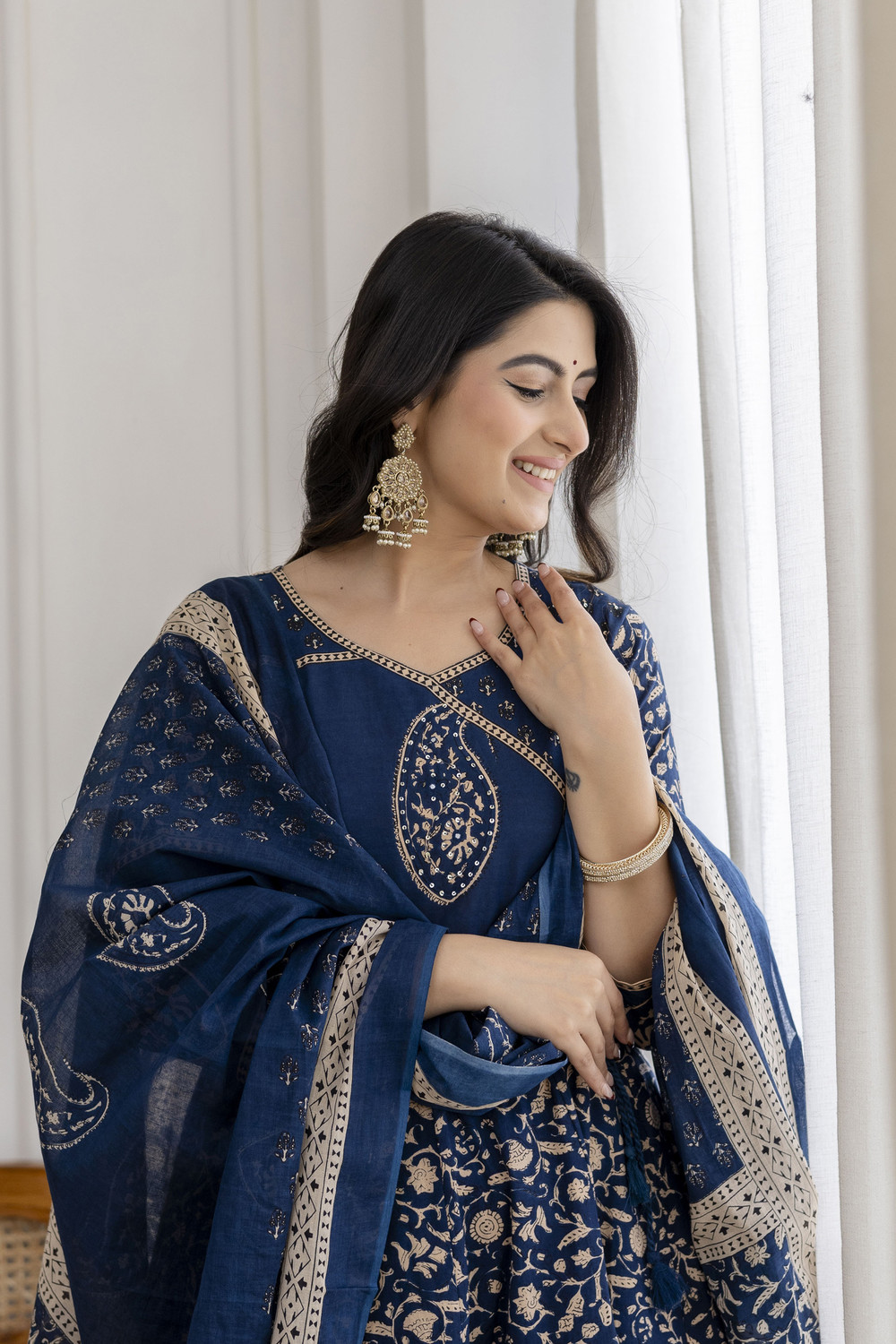 Image of berrylicious Women Kurta Pant Dupatta Set