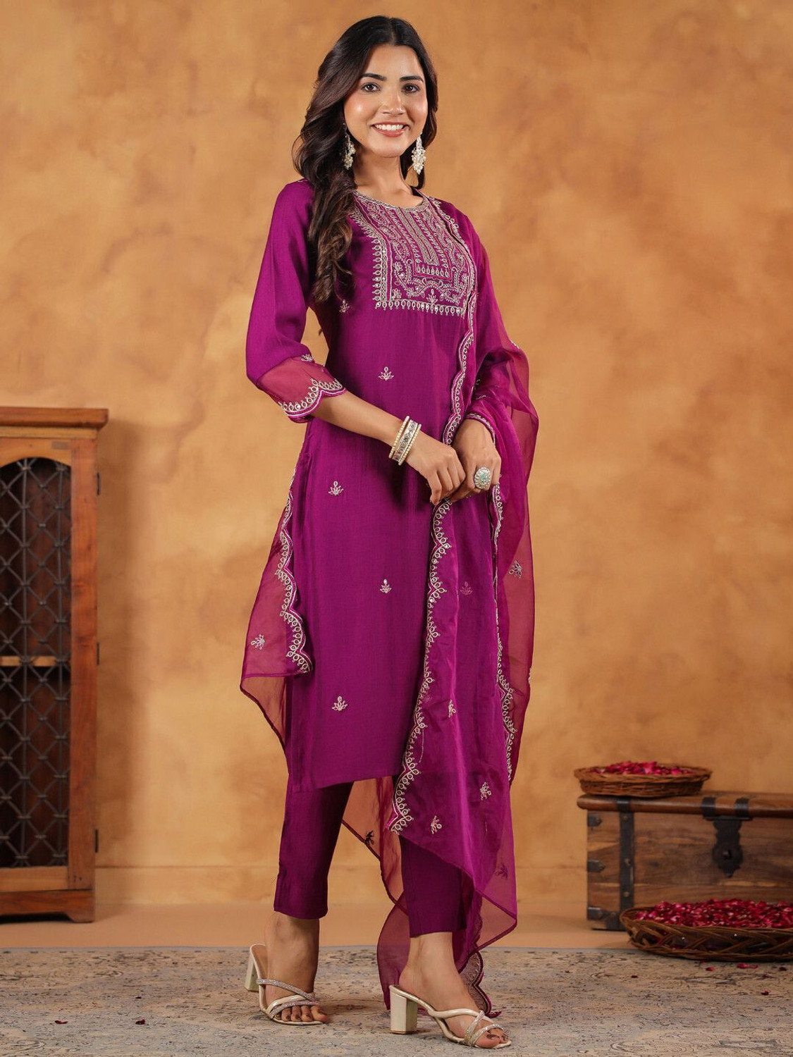 Image of Janasya Women Kurta Pant Dupatta Set