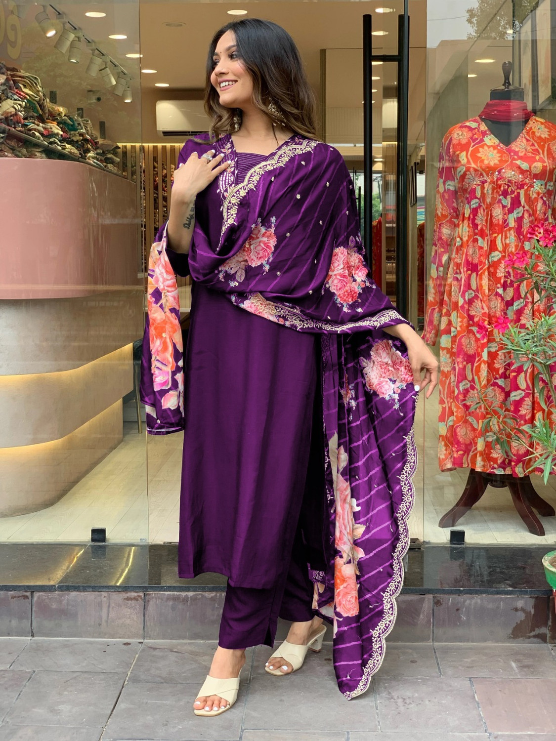 Image of KEVIJA Women Kurta Pant Dupatta Set